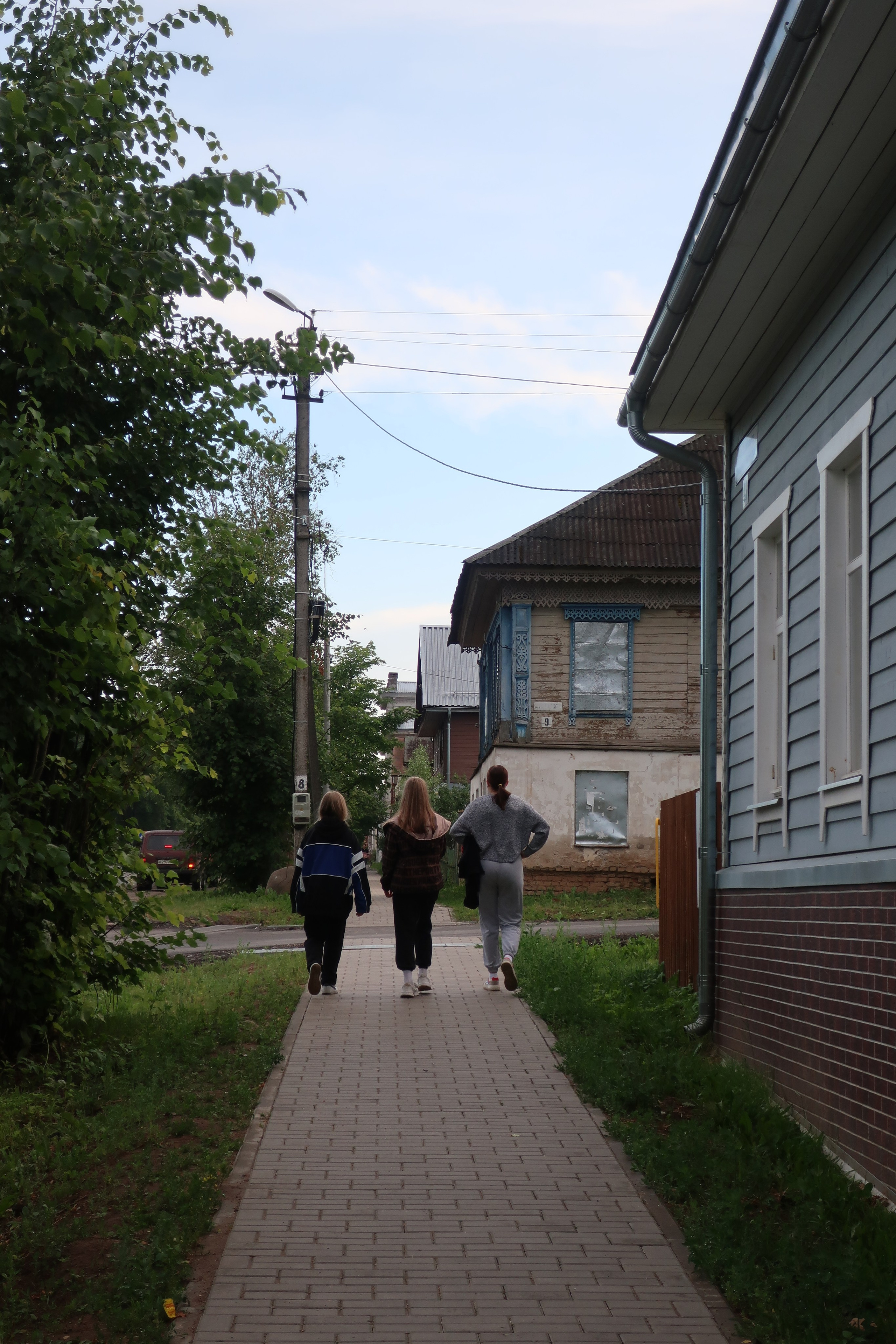 Фотопрогулка по Мышкину. Проект «Фотокладовка»: блог уличной фотографии в формате street photo