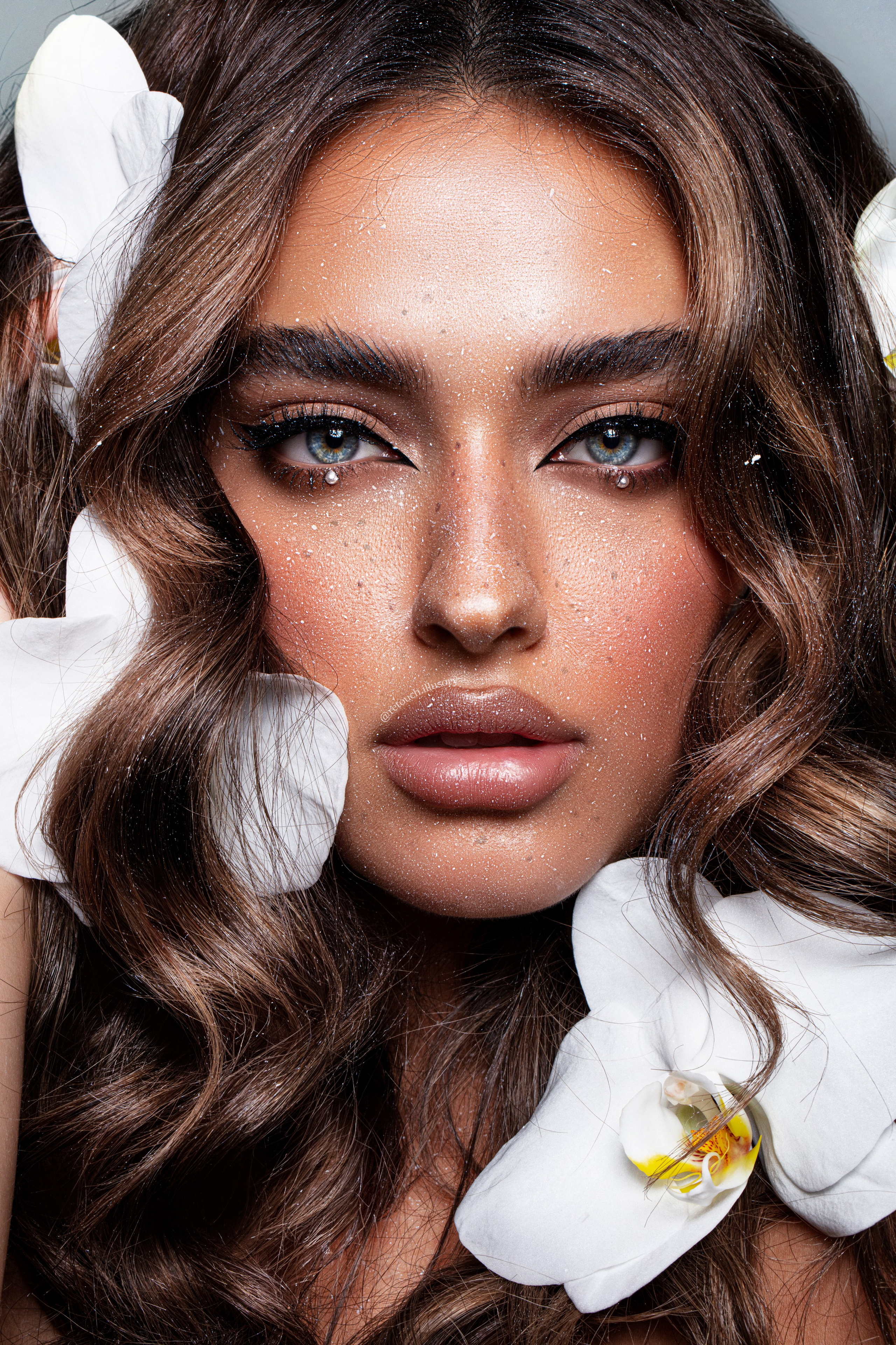 Professional Worldwide Retoucher Retouch.Allusory
