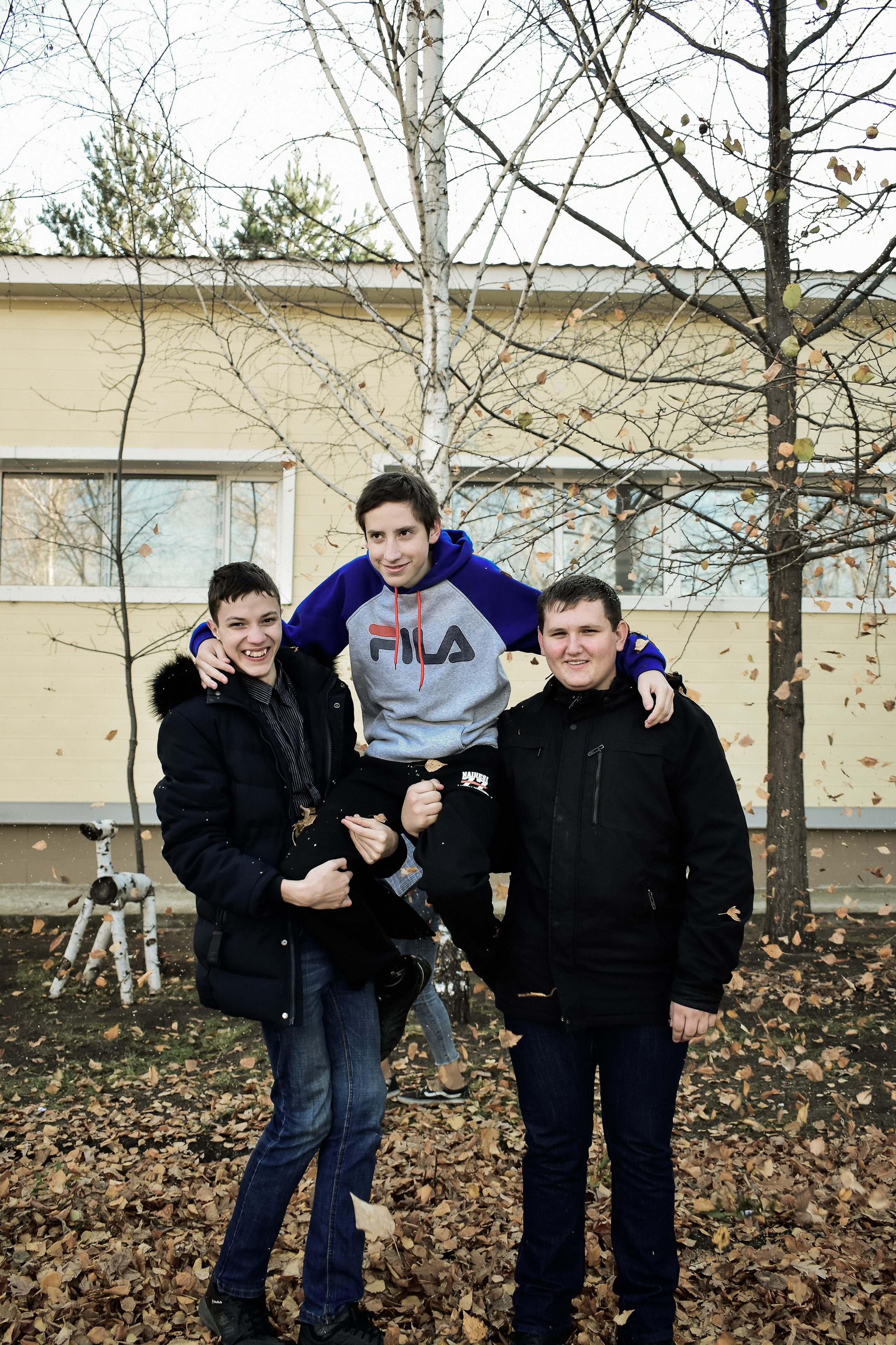 Фотограф на выпускной в школе. Детский и школьный фотограф в Костанае Рабига Сейткенова