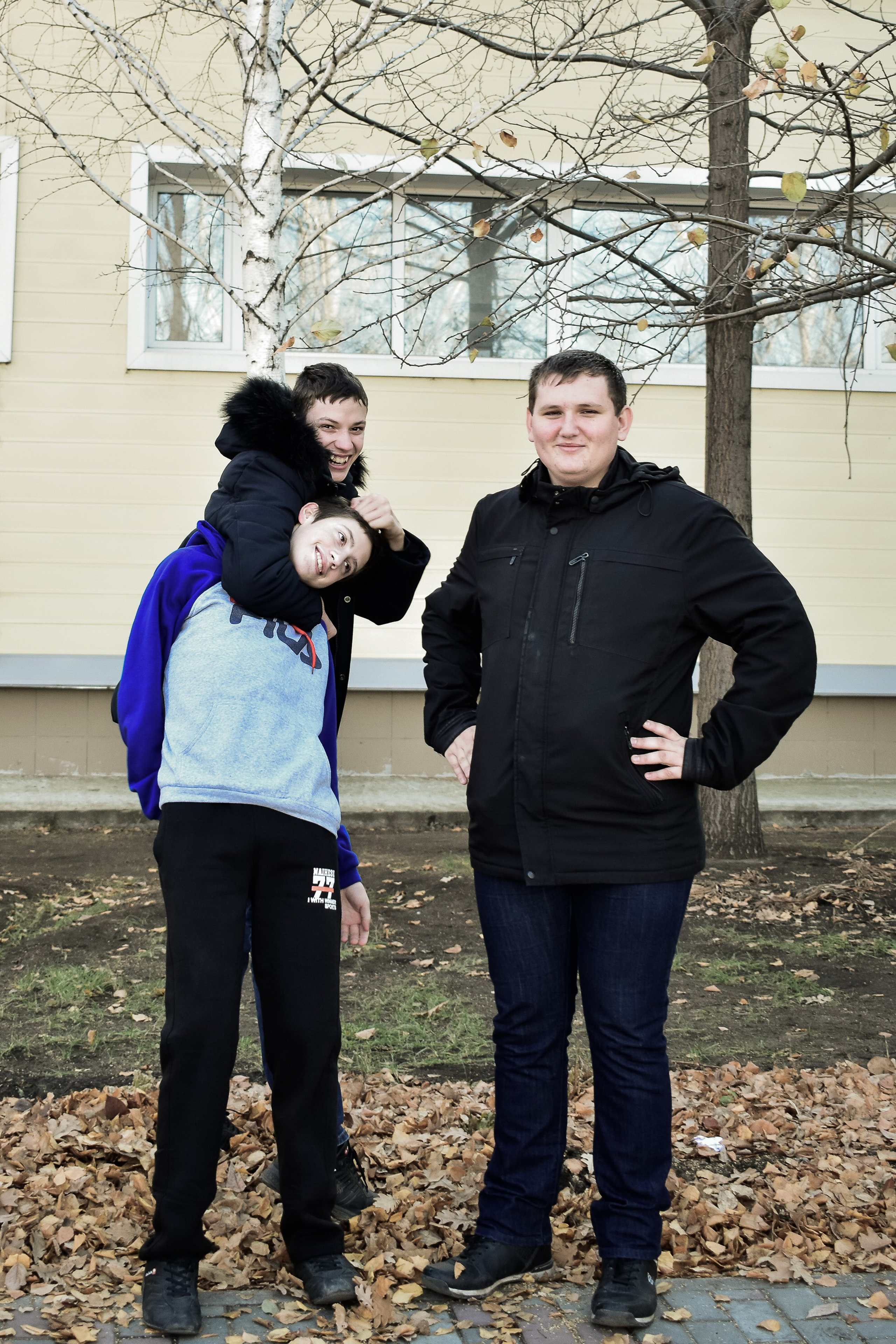 Фотограф на выпускной в школе. Детский и школьный фотограф в Костанае Рабига Сейткенова