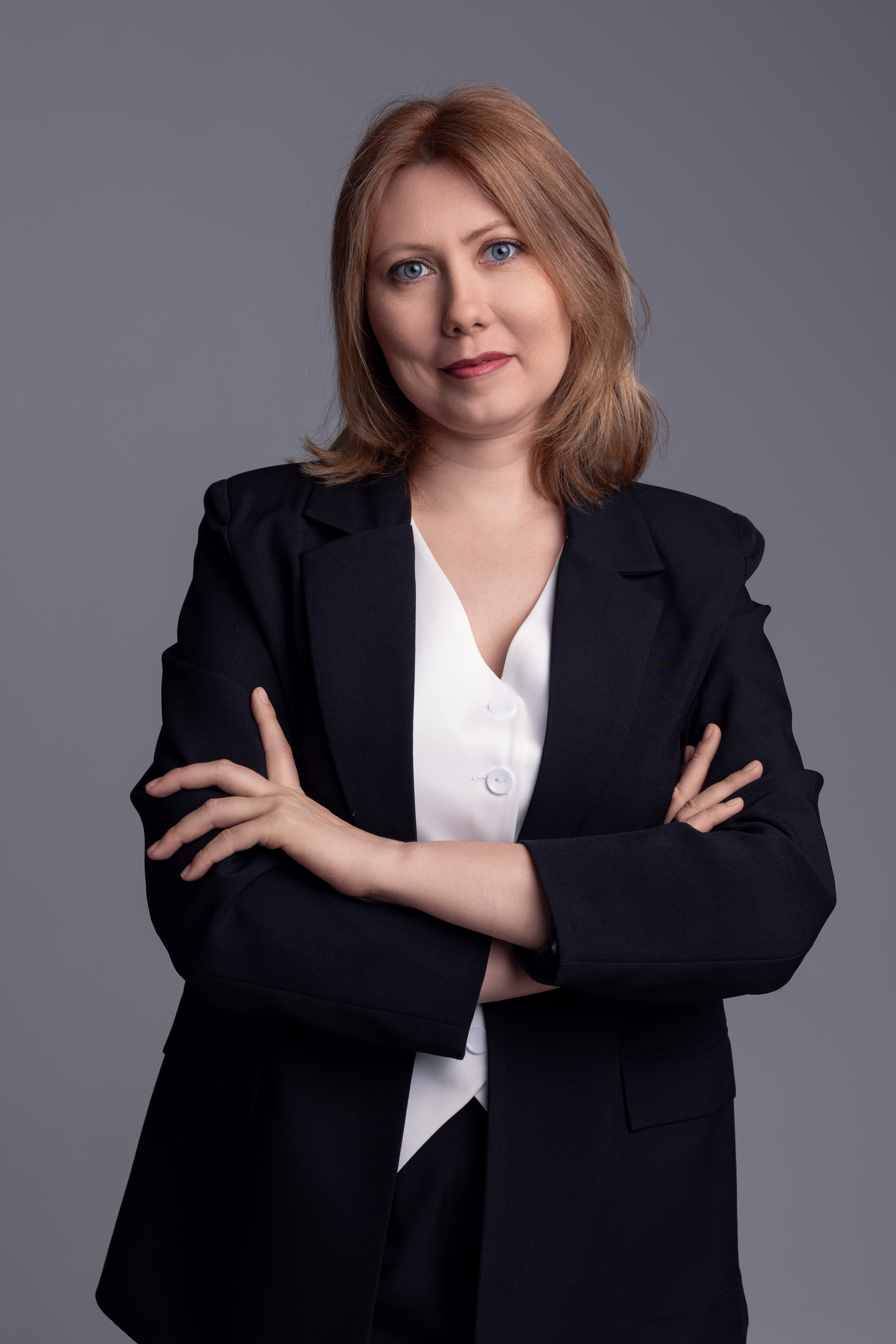 Гибридная фотосессия для психолога в Казани | Кейс с контентом для нейросетей. Контент фотограф Казань Татьяна Горина