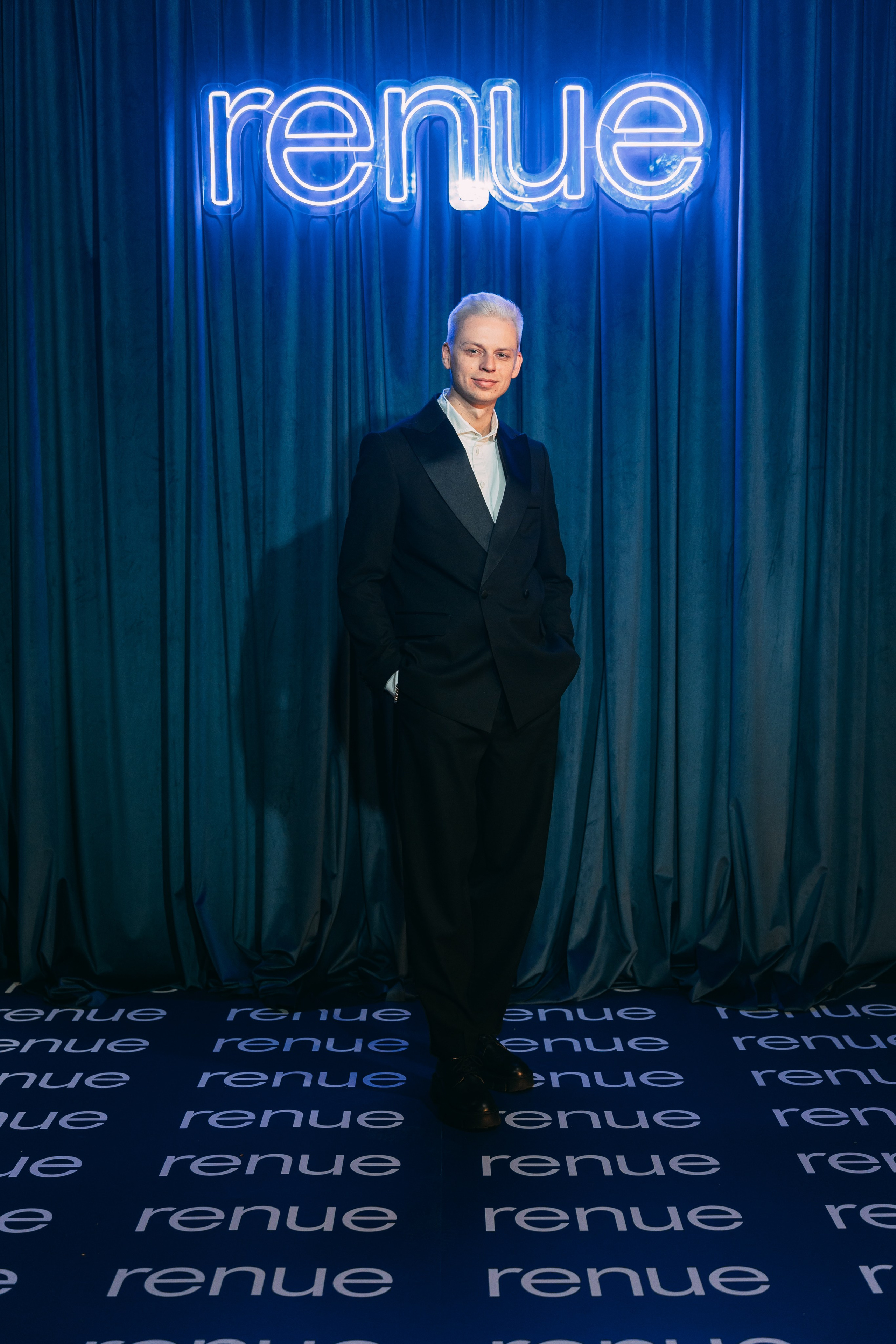 ВЕДУЩИЙ МЕРОПРИЯТИЙ