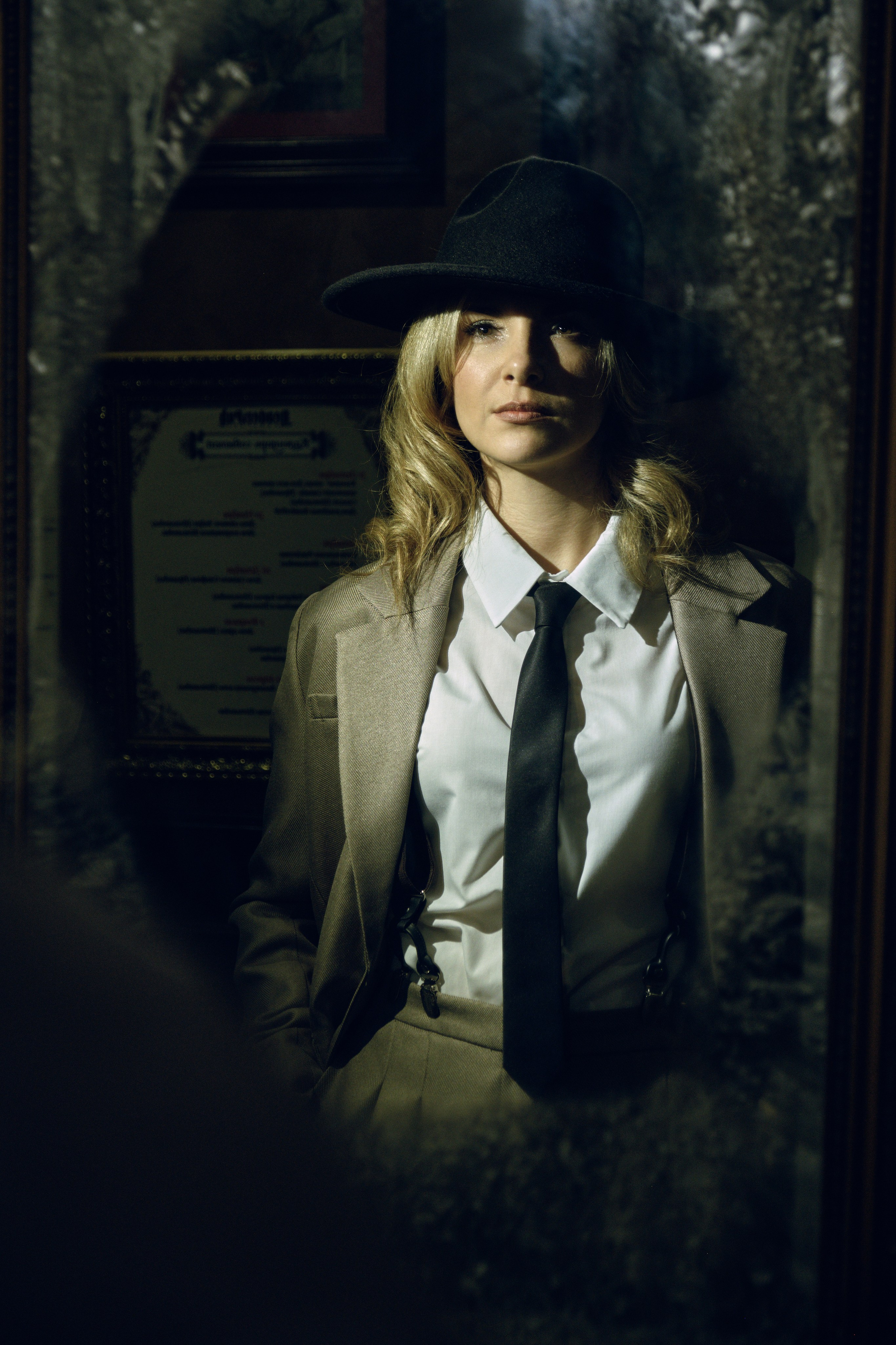 История в баре. Идейный фотограф в Ижевске — Эксклюзивные портреты | Иван Наумцев