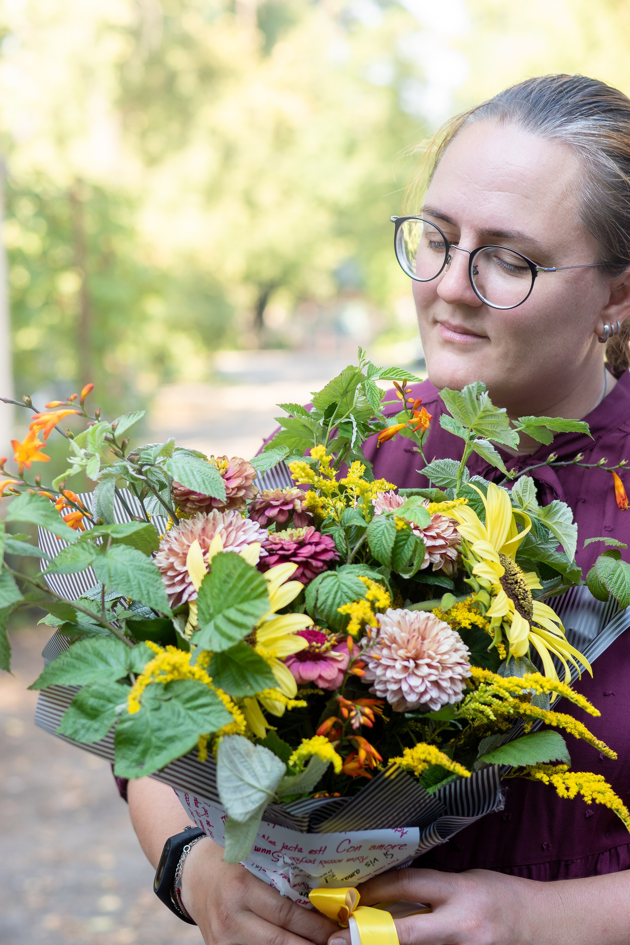О мастерской «Цветы из вашего двора». Цветы из вашего двора