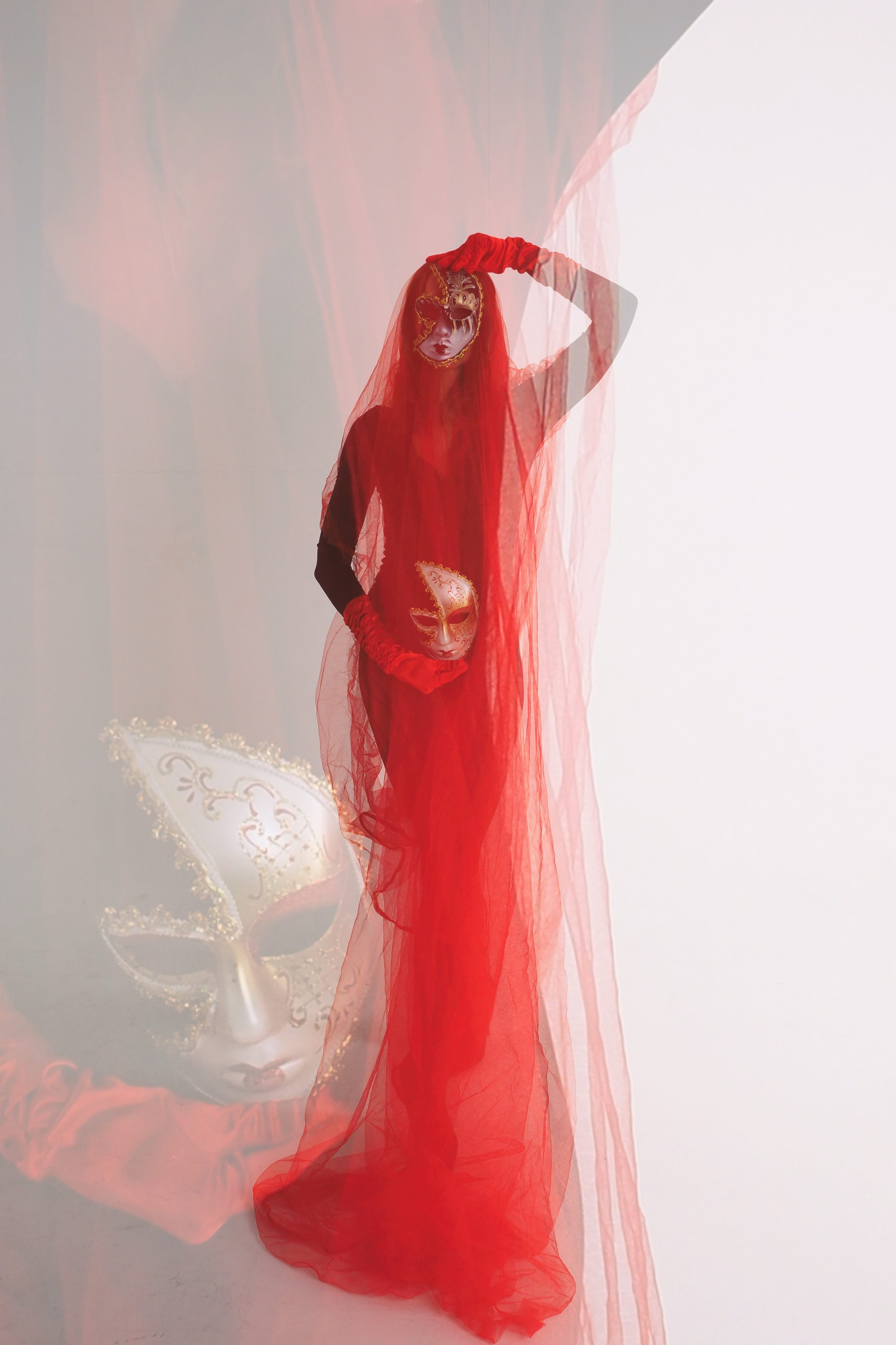 THE VISAGES OF THE DRAGON. Yulia Yurchevskaya | Art Director & Visual Visionary