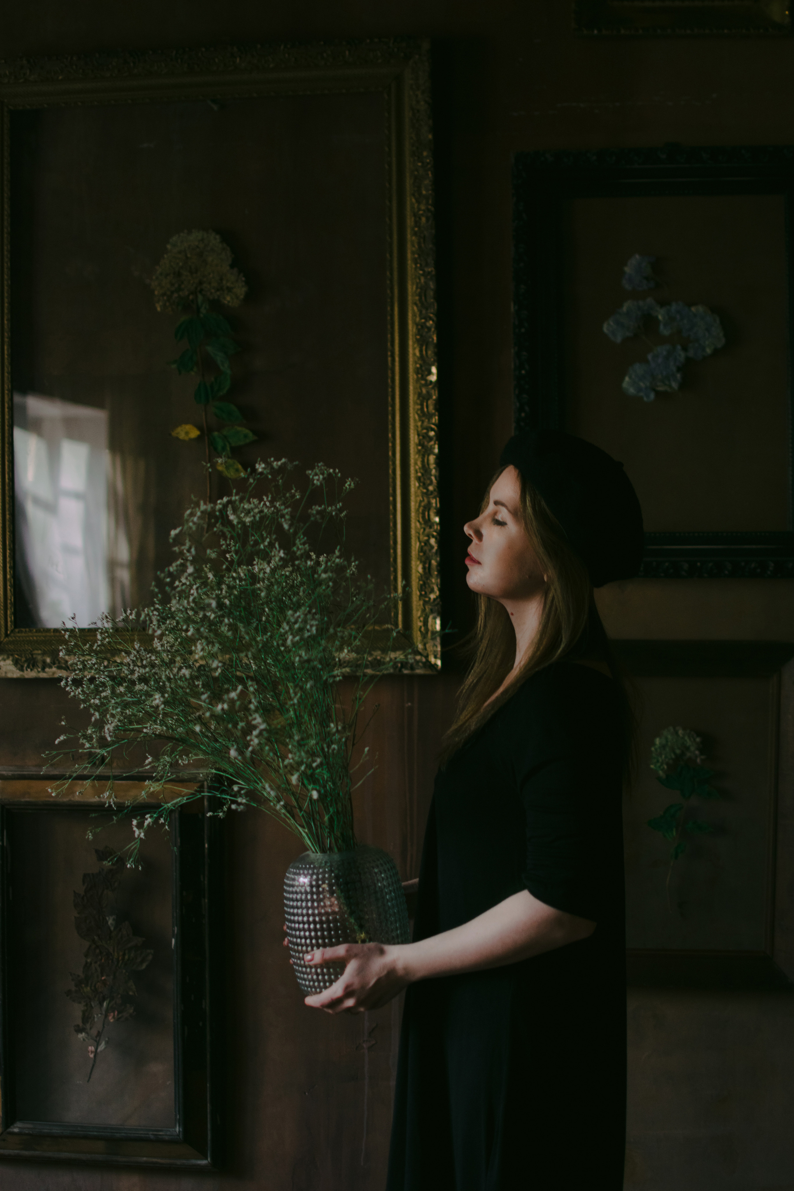 ЗНАКОМСТВО С ФОТОГРАФОМ. Ангелина Богданова, междисциплинарная художница