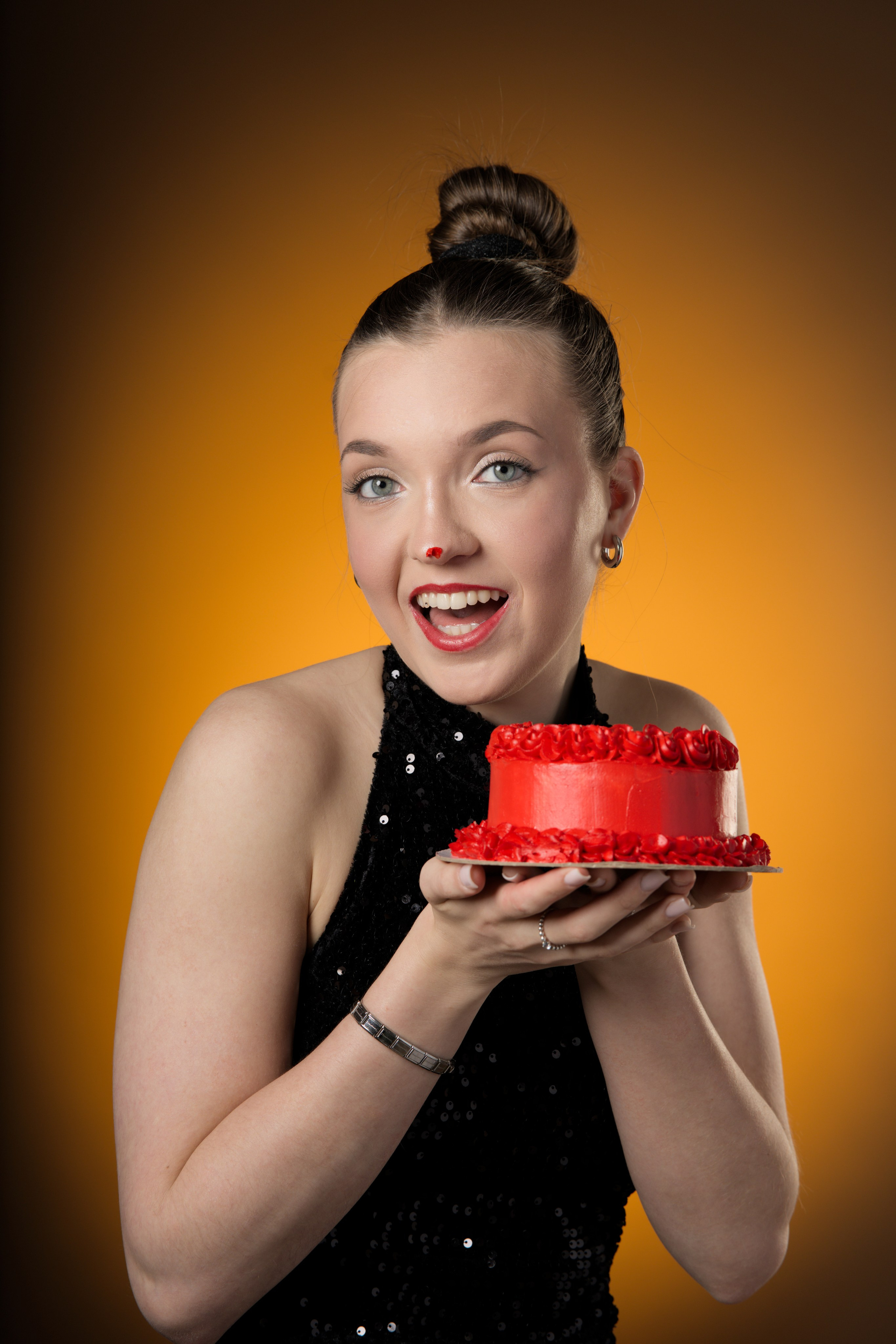 Ко дню рождения. Портретный фотограф в Тюмени Баталина Ольга