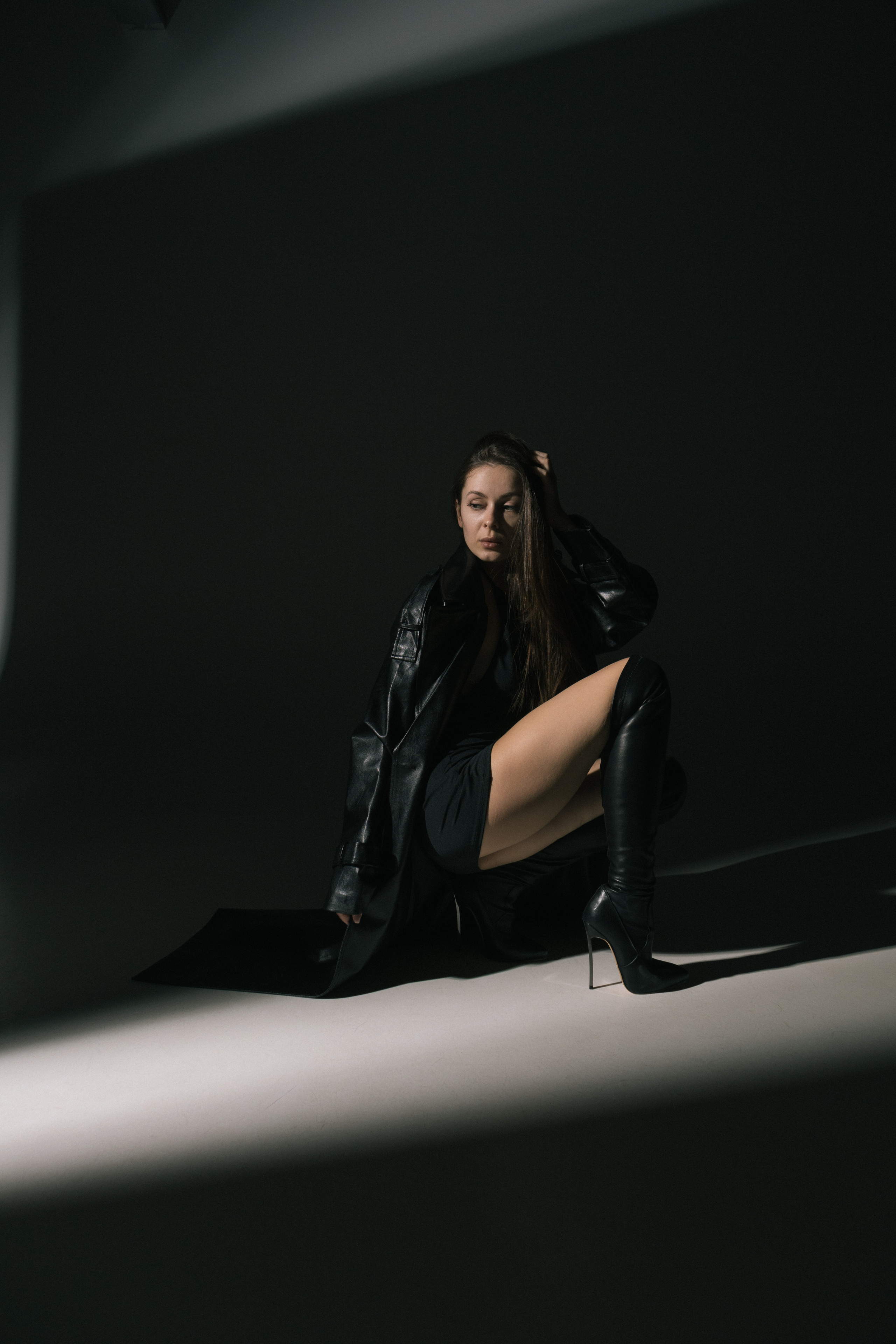 Фотосессия девушки в стильном образе. Фотограф в Ростове-на-Дону Игорь Апасеев