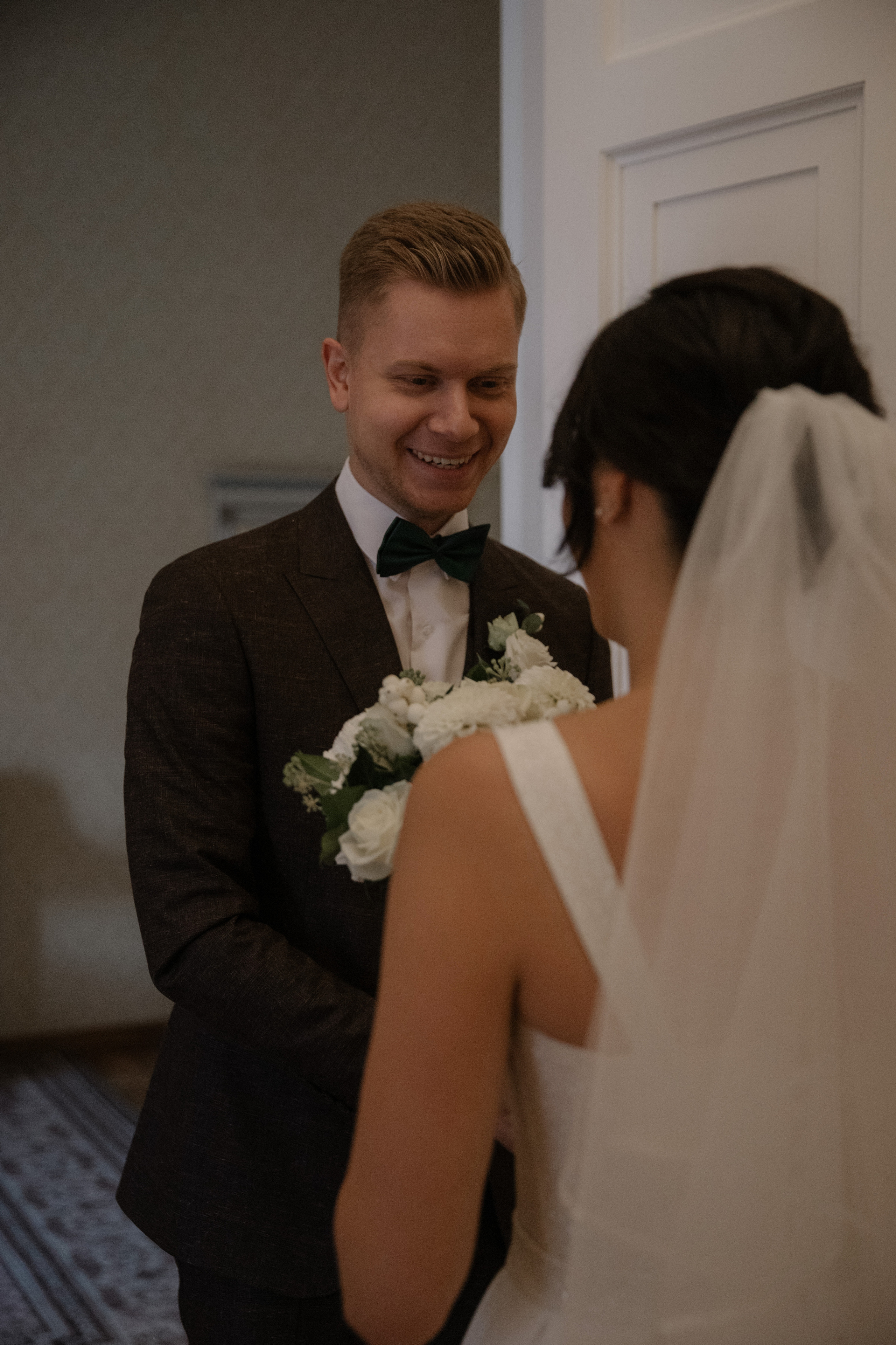 где делать первую встречу пары?