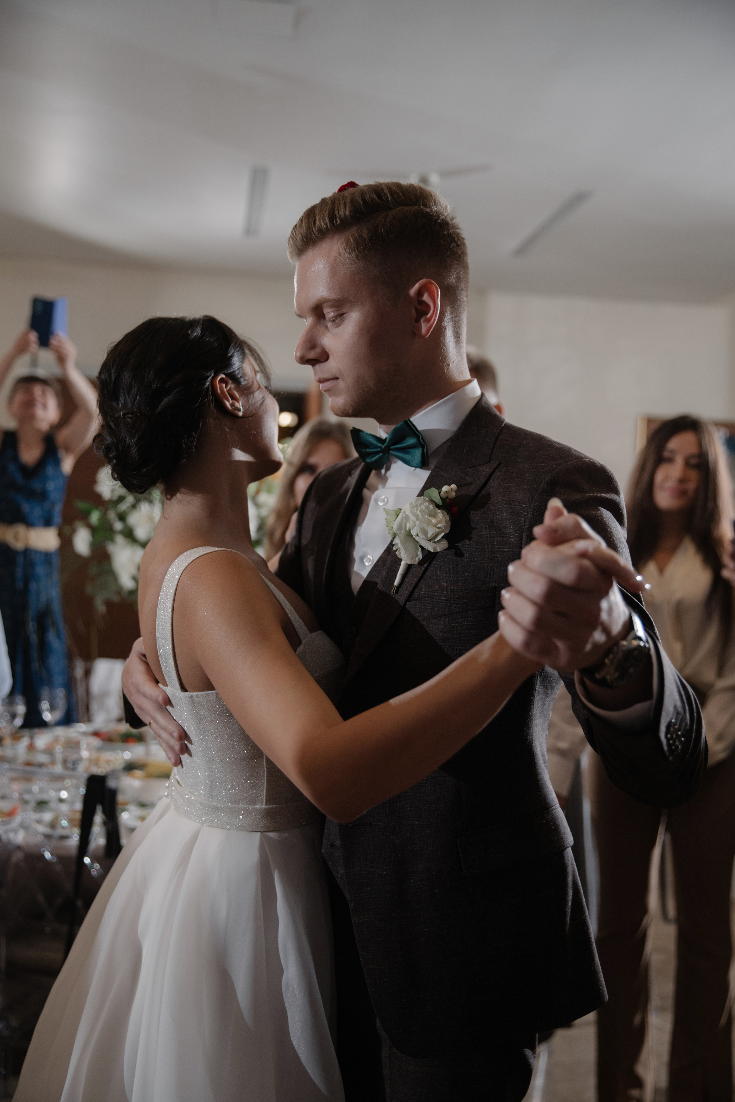 первый танец молодоженов