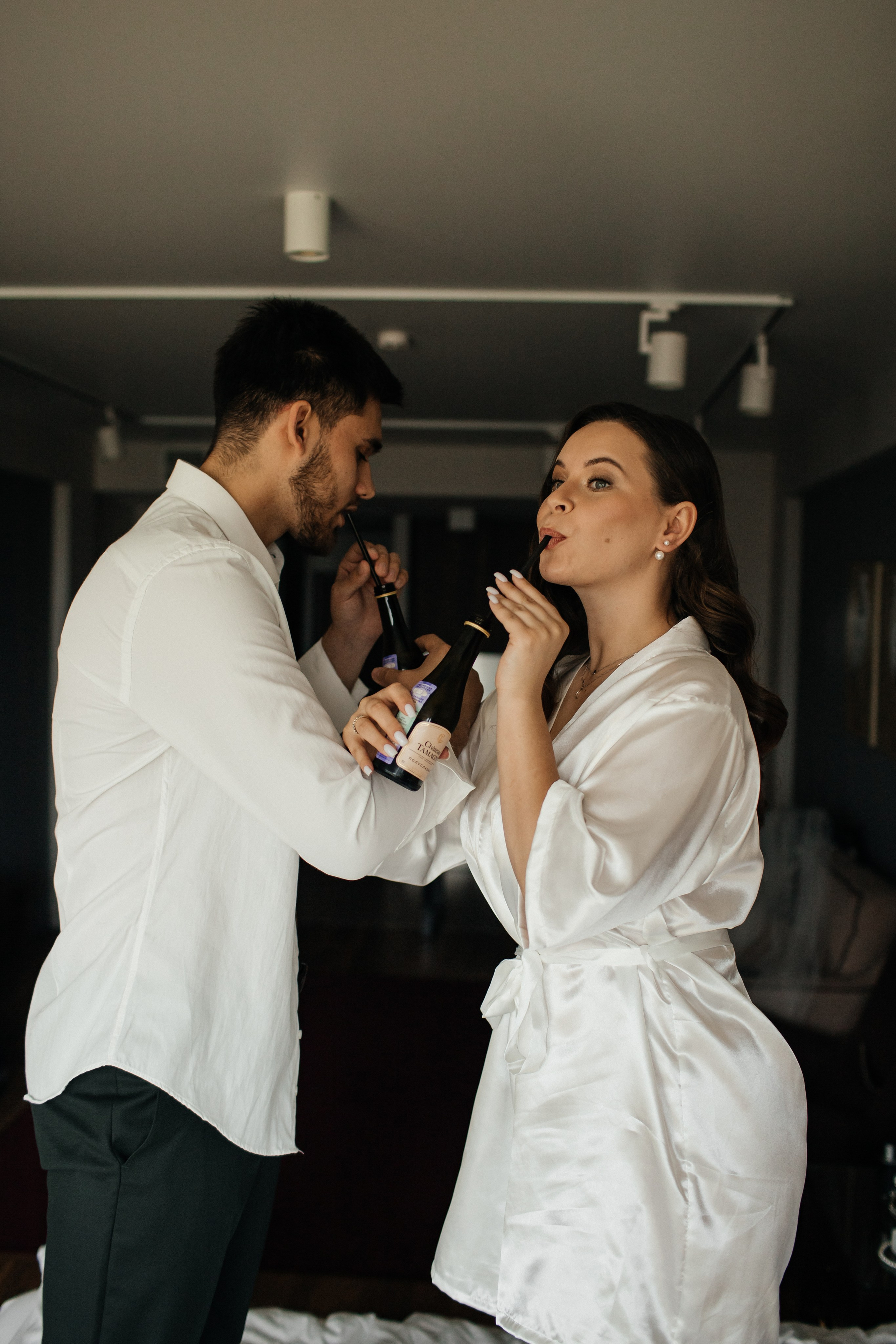 Утро жениха и невесты. Свадебные фотограф и видеограф Наталья и Анатолий Новиковы СПб