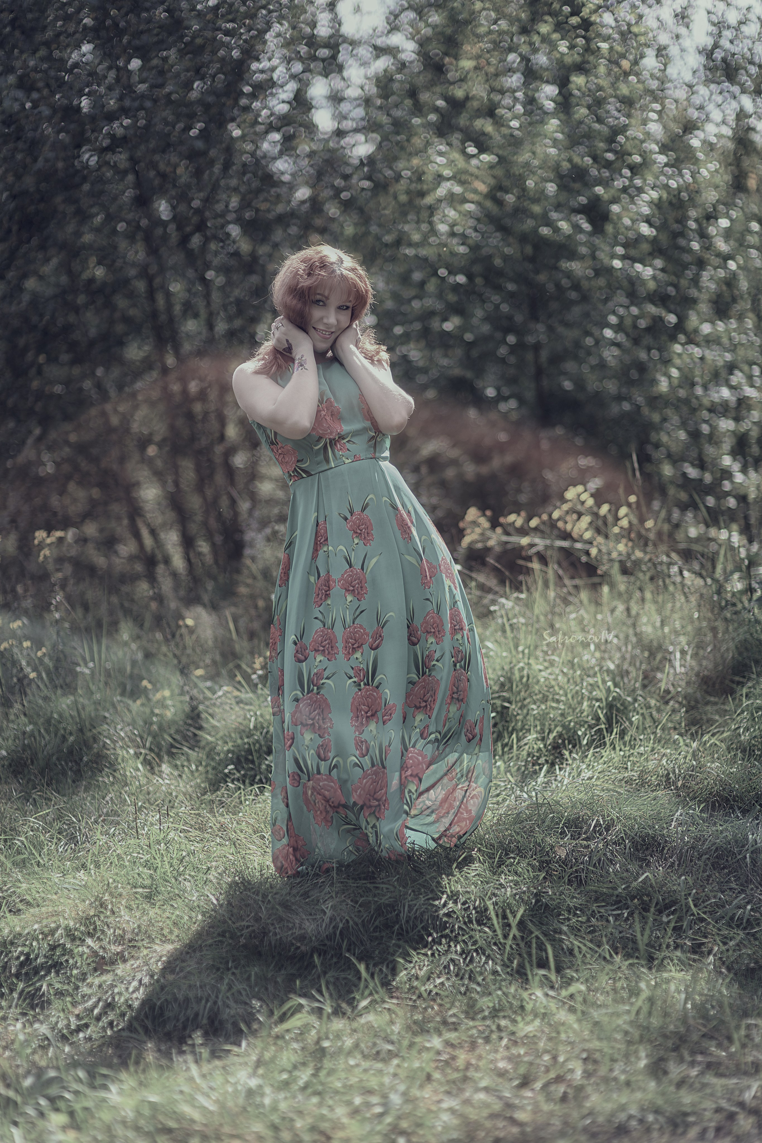 Гармония с природой: «Когда платье становится частью природы. Как вы чувствуете себя в гармонии с окружающим миром?» 🌿. Safronov Ivan — a portrait photographer in Moscow