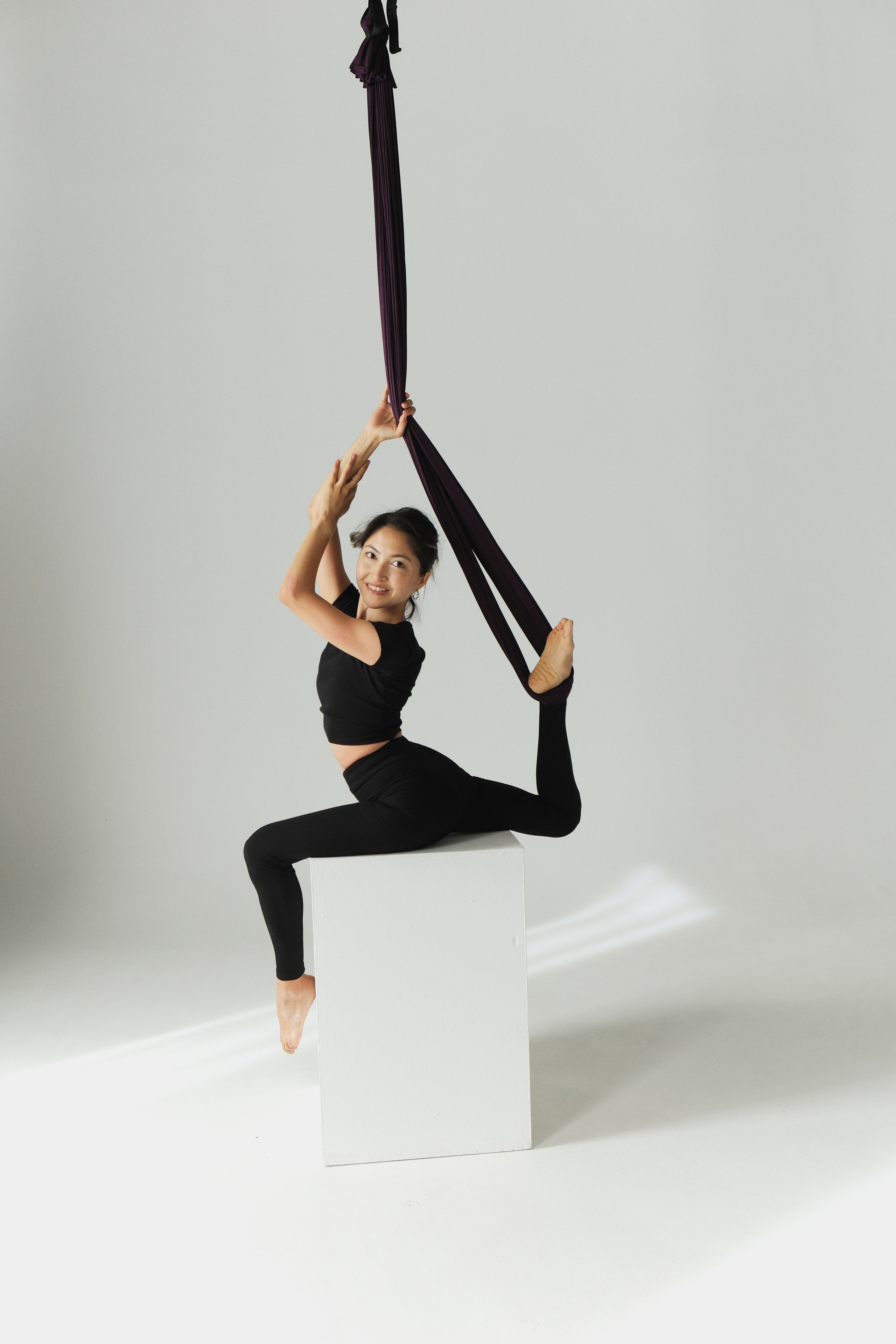 Флай йога, aerial yoga, аэро йога, связка в гамаке, позы в гамаке, aerial yoga exercise, fly yoga practice, fly yoga low, низкий гамак. Преподаю и провожу обучение по флай йоге