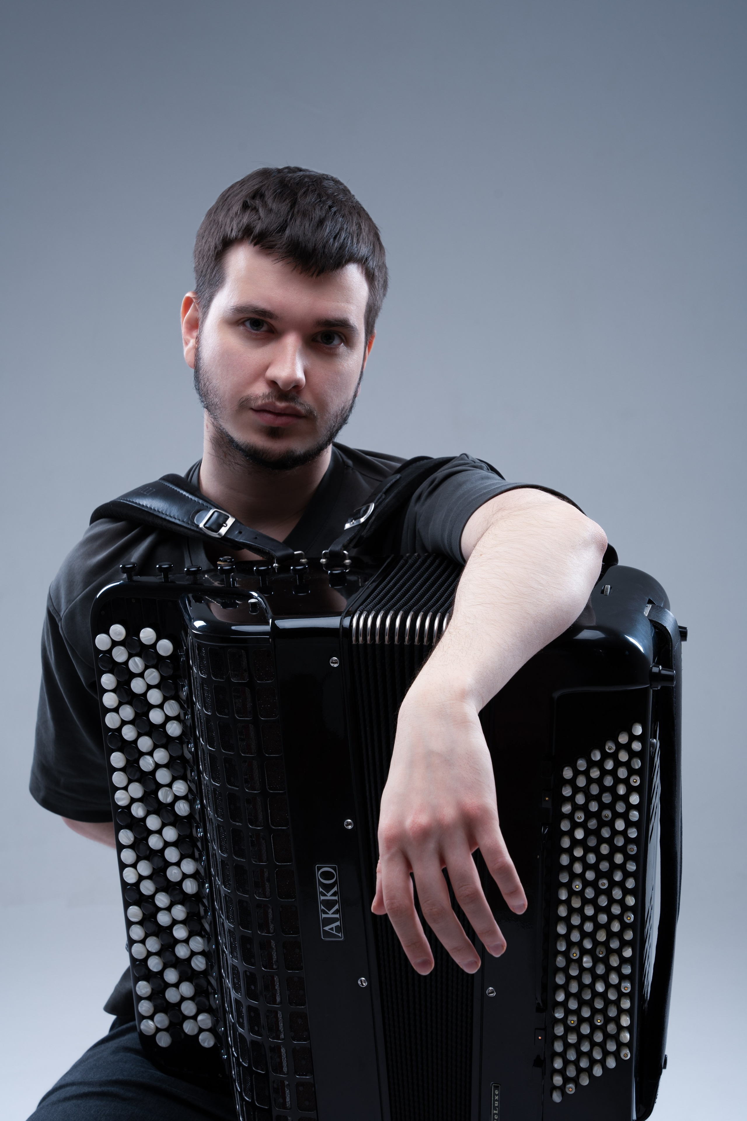 Контакты. Даня Жадаев — фотограф и звукорежиссёр из Санкт-Петербурга