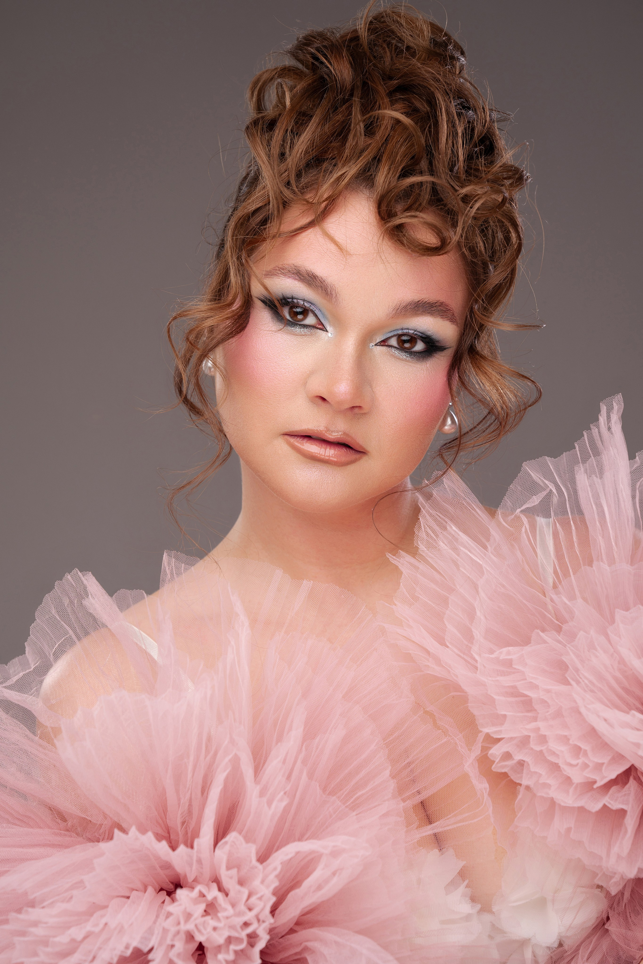 Профессия визажист. Оксана Волик фотограф в Архангельске. Аренда фотостудии White Studio