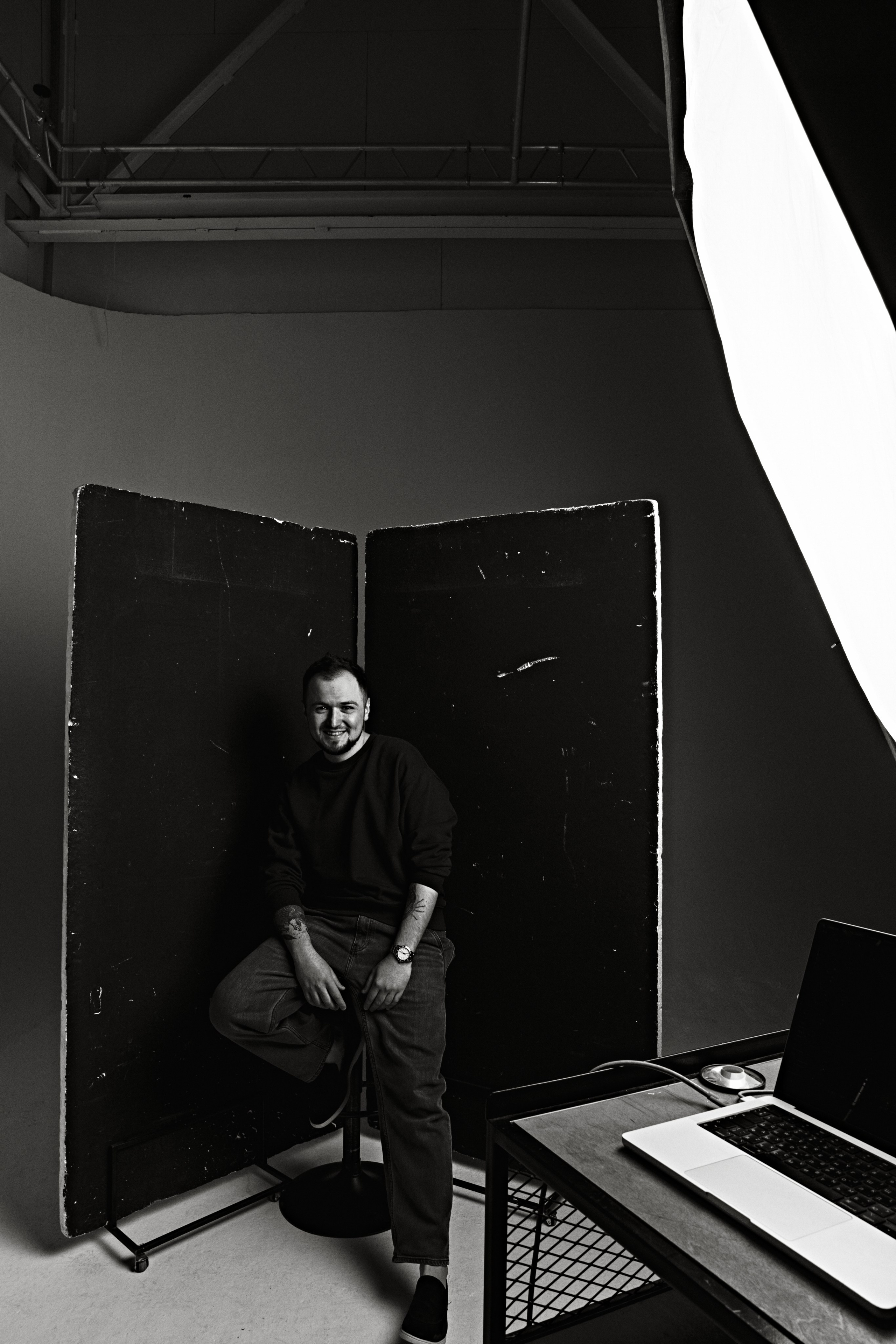 Контакты. Давид Зарипов — Портретный фотограф в Москве