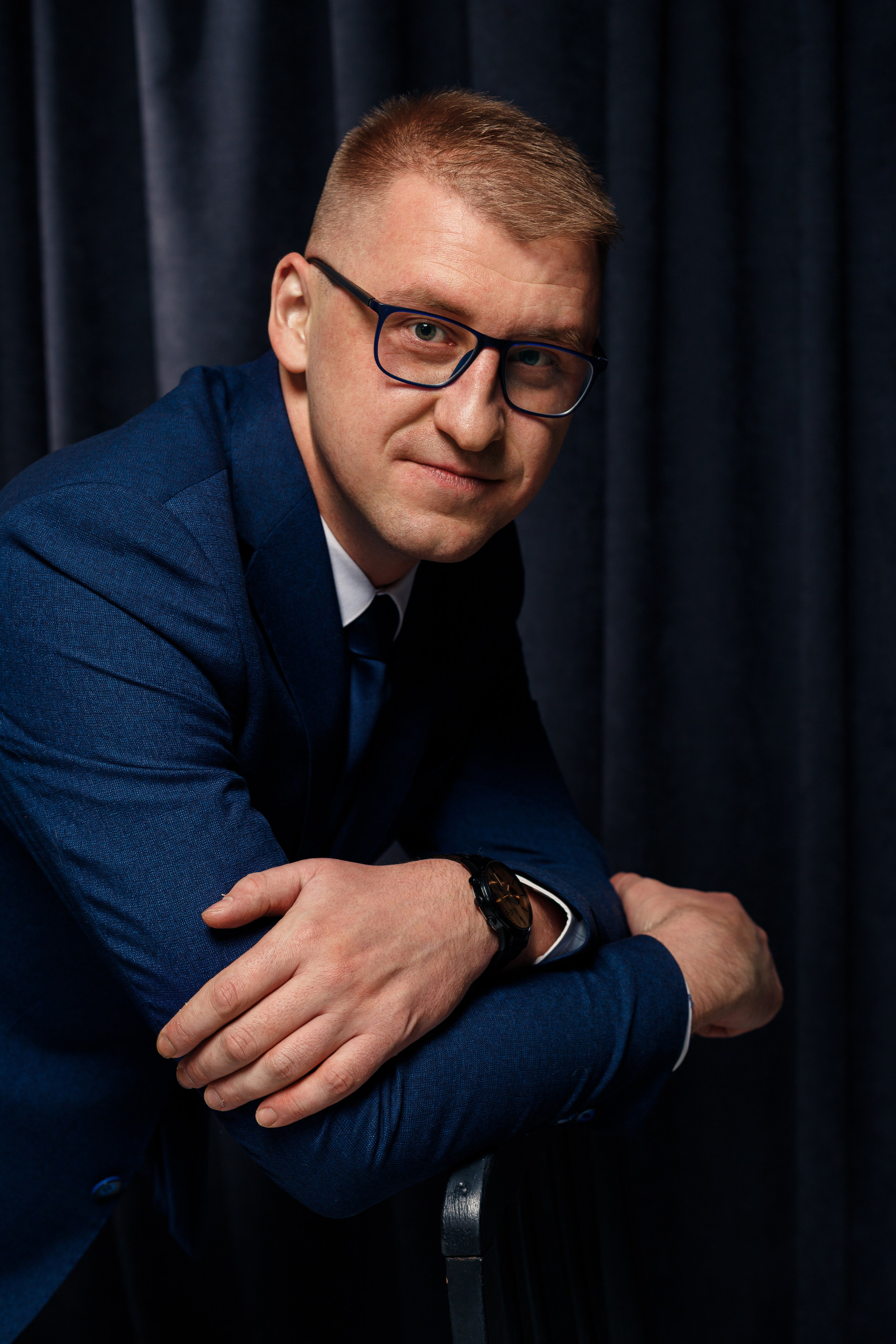 Подарочный сертификат на мужскую портретную фотосессию. Фотосессии в СПб: семейные, индивидуальные, сертификаты | Фотограф Олег Величко