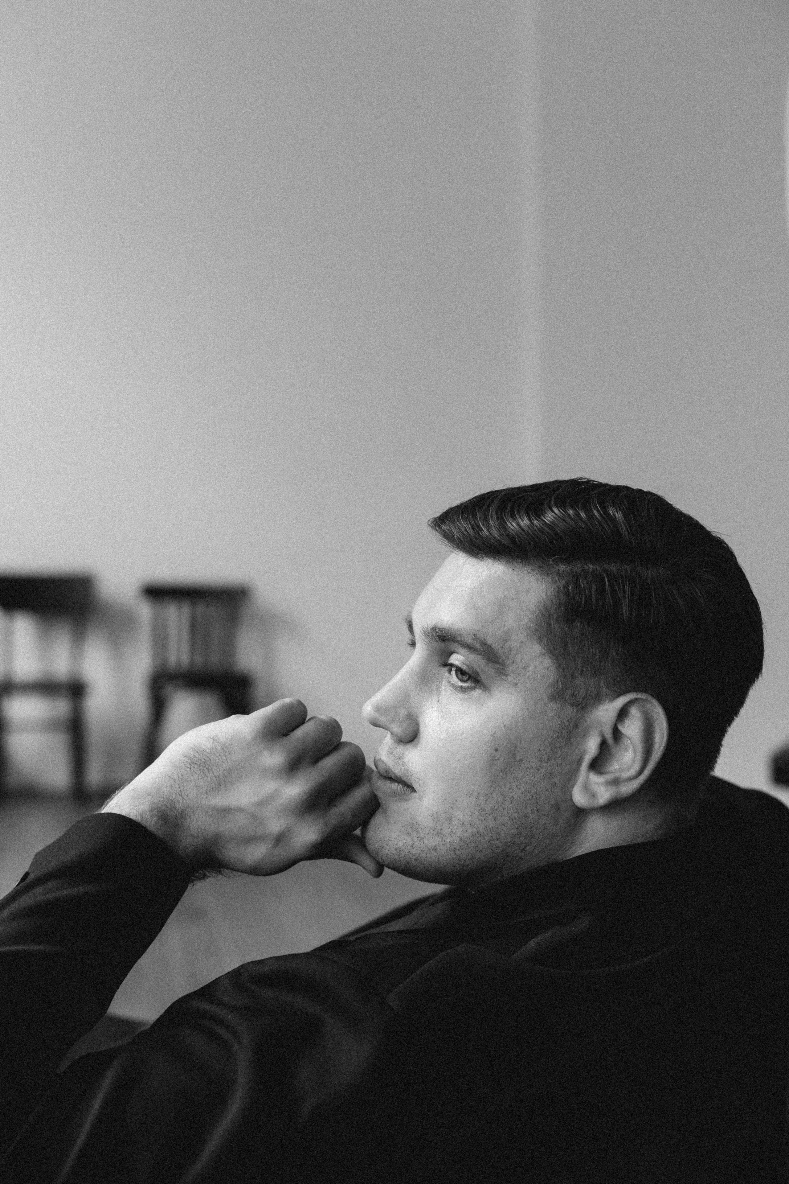 Контакты. Свадебный фотограф в Омске Игорь Нестеров