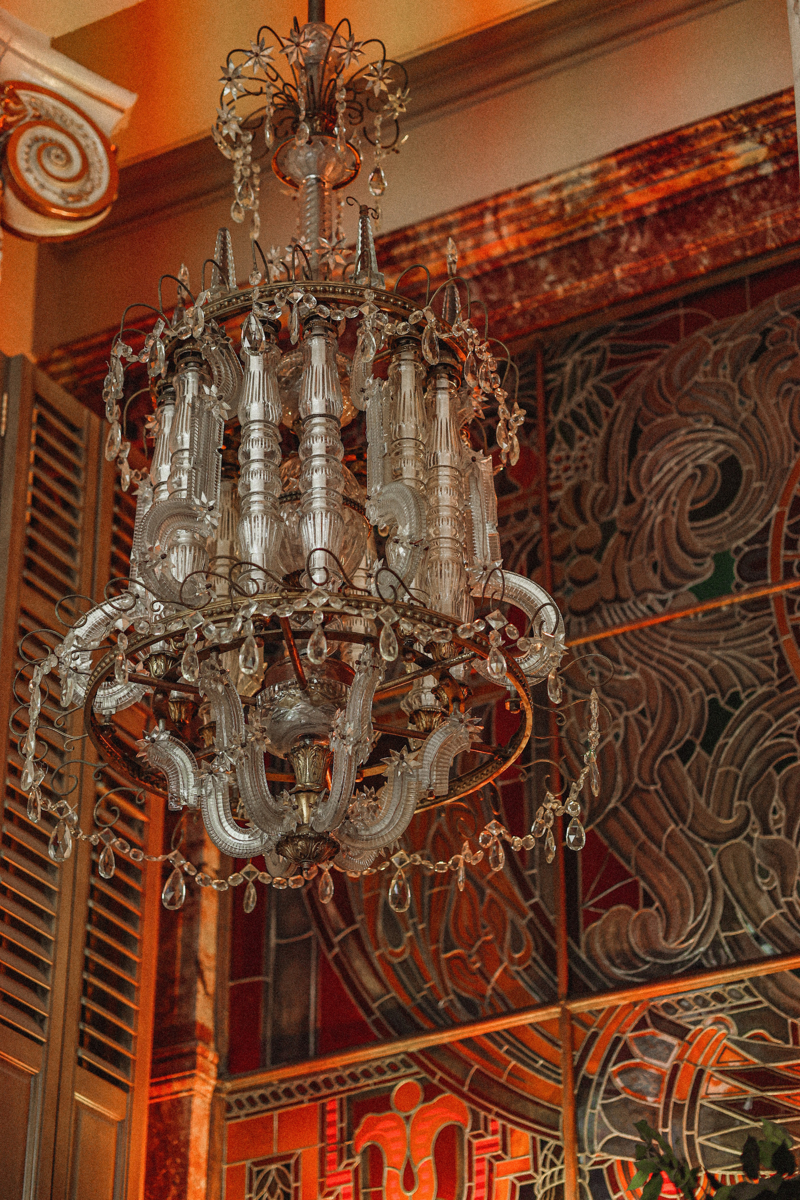 Роскошные интерьеры бывшего «Гастронома № 15»