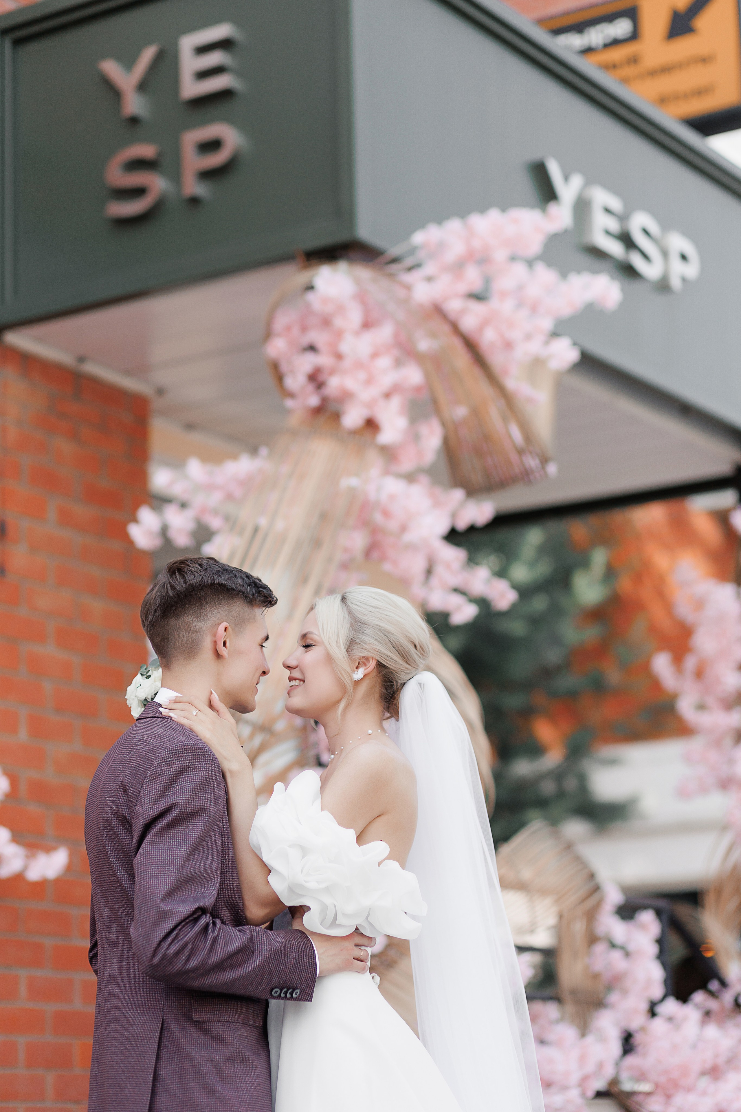 Места для свадебной фотосессии в Твери. Свадебный и семейный фотограф в Твери и Тверской области