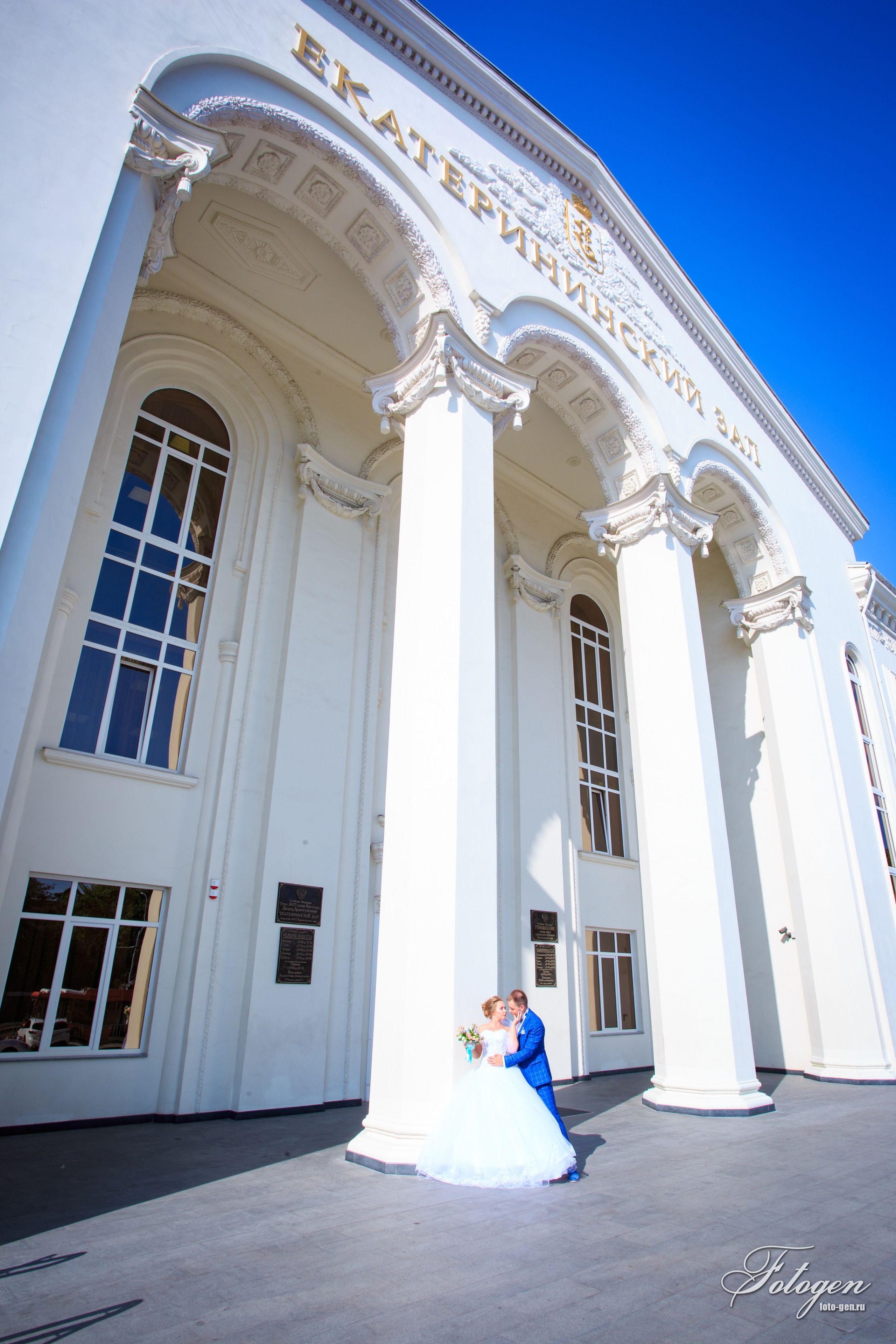 Свадебный фотограф в Краснодаре: Профессиональная свадебная фотосъемка. Интерьерная фотостудия FOTOGEN г. Краснодар