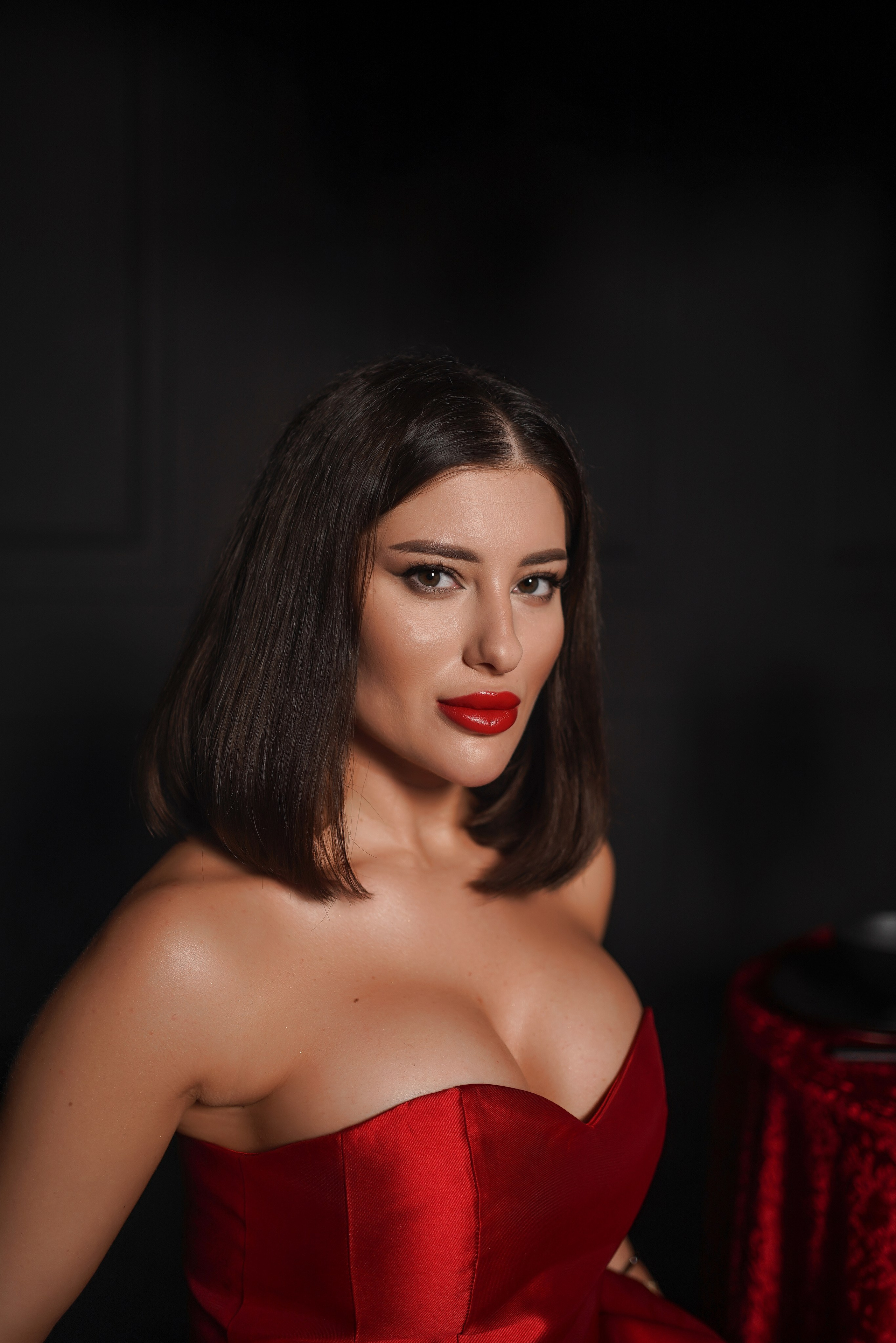 Заказать новогоднюю фотосессию в Ростове-на-дону. Свадебный фотограф в Ростове-на-Дону. Таинство Крещения и Венчания, семейные фотосессии. Алёна Чёботова