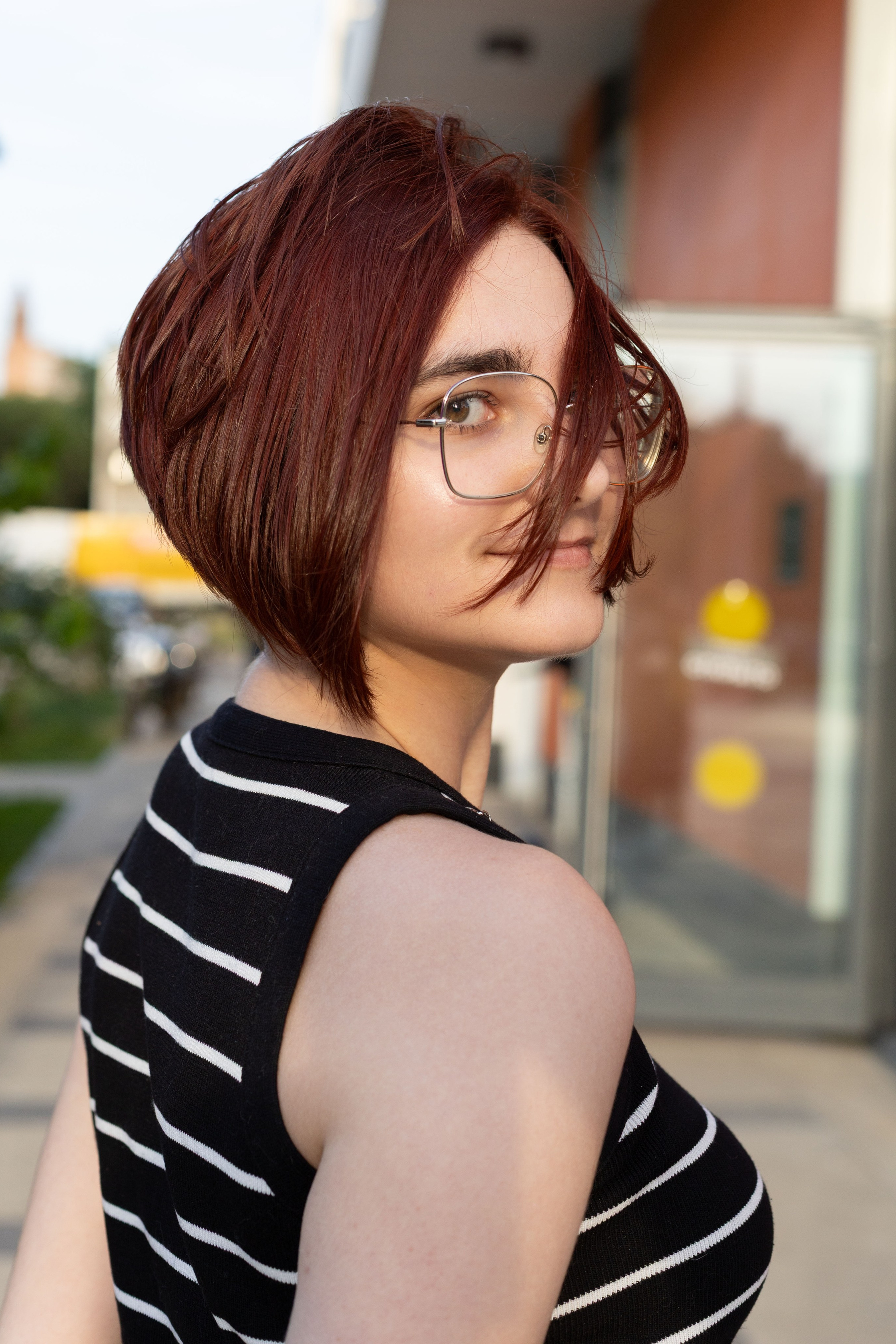 Женская стрижка. Имидж-студия «Четверг» — Преображение в Москве с любовью!