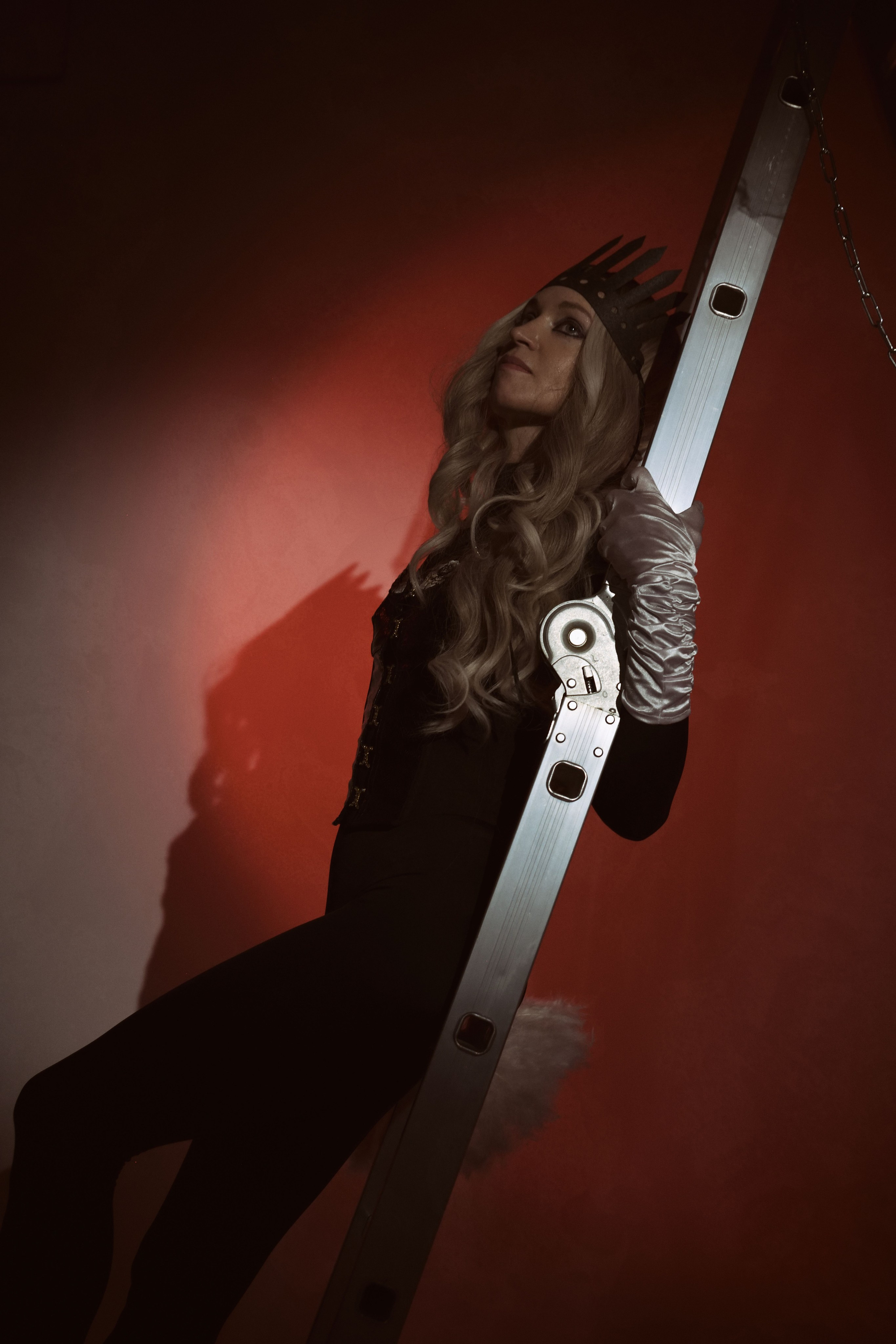 NEO-TSAREVNA. Yulia Yurchevskaya | Art Director & Visual Visionary