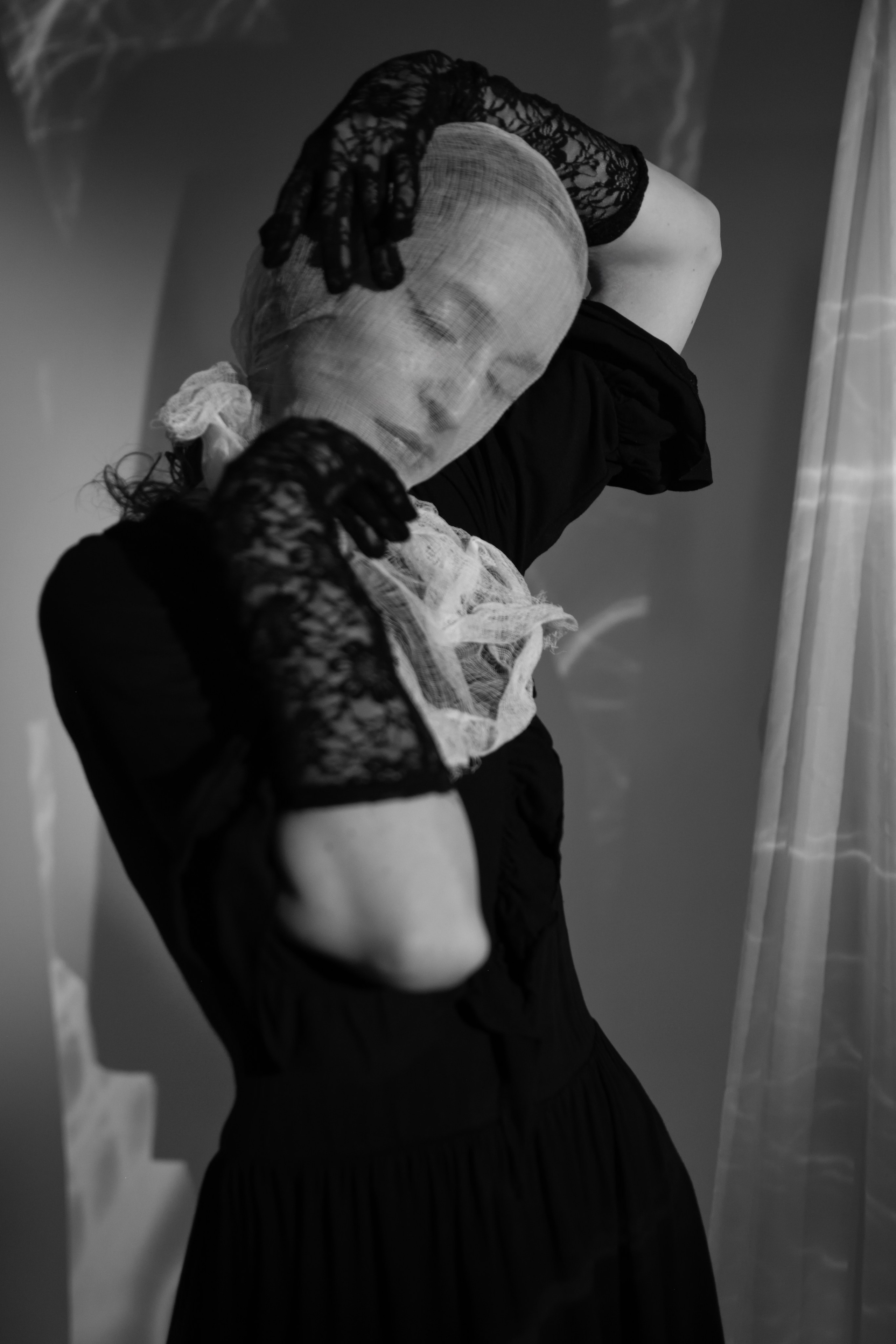SEANCE. Yulia Yurchevskaya | Art Director & Visual Visionary