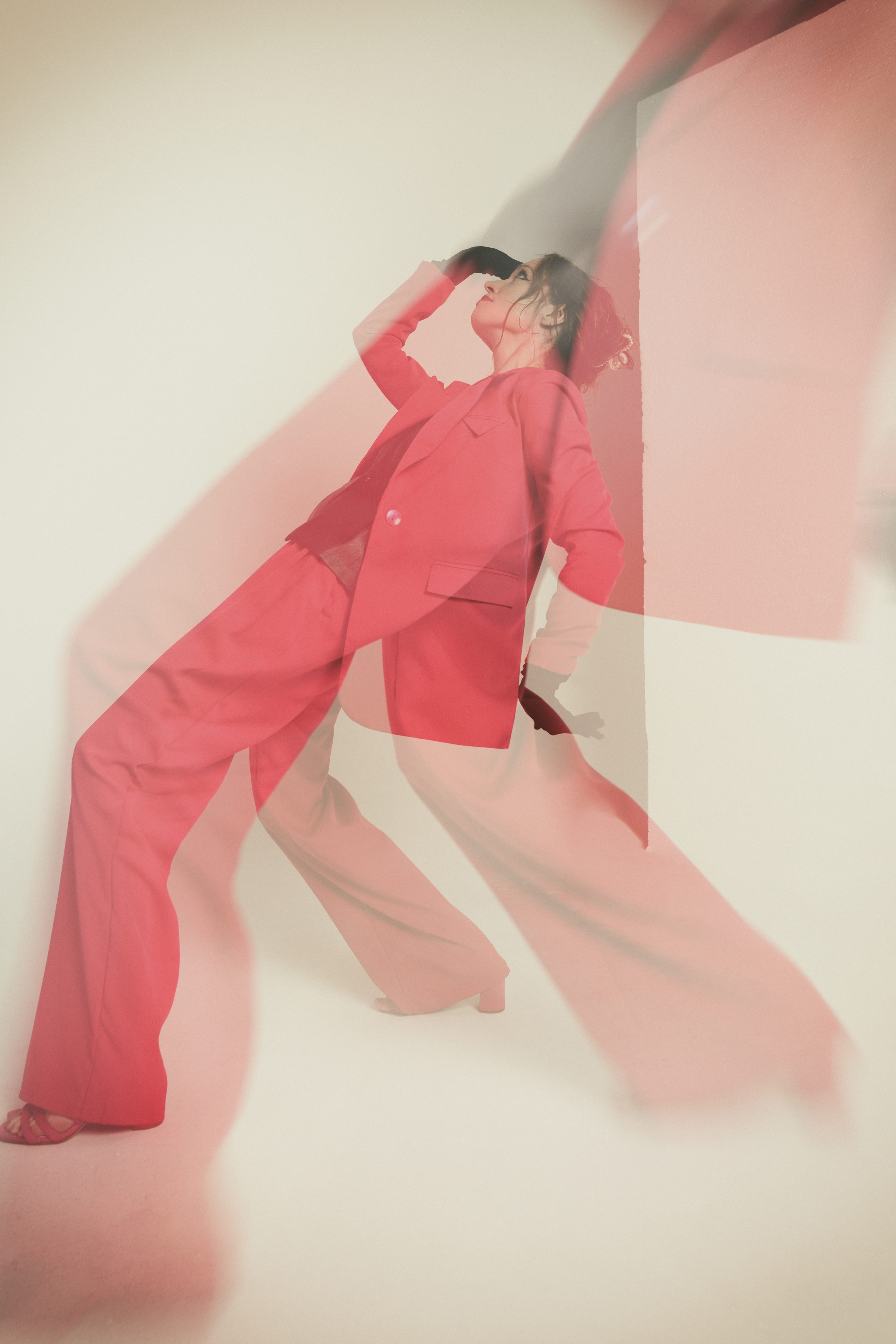 MAGENTA POWER. Yulia Yurchevskaya | Art Director & Visual Visionary