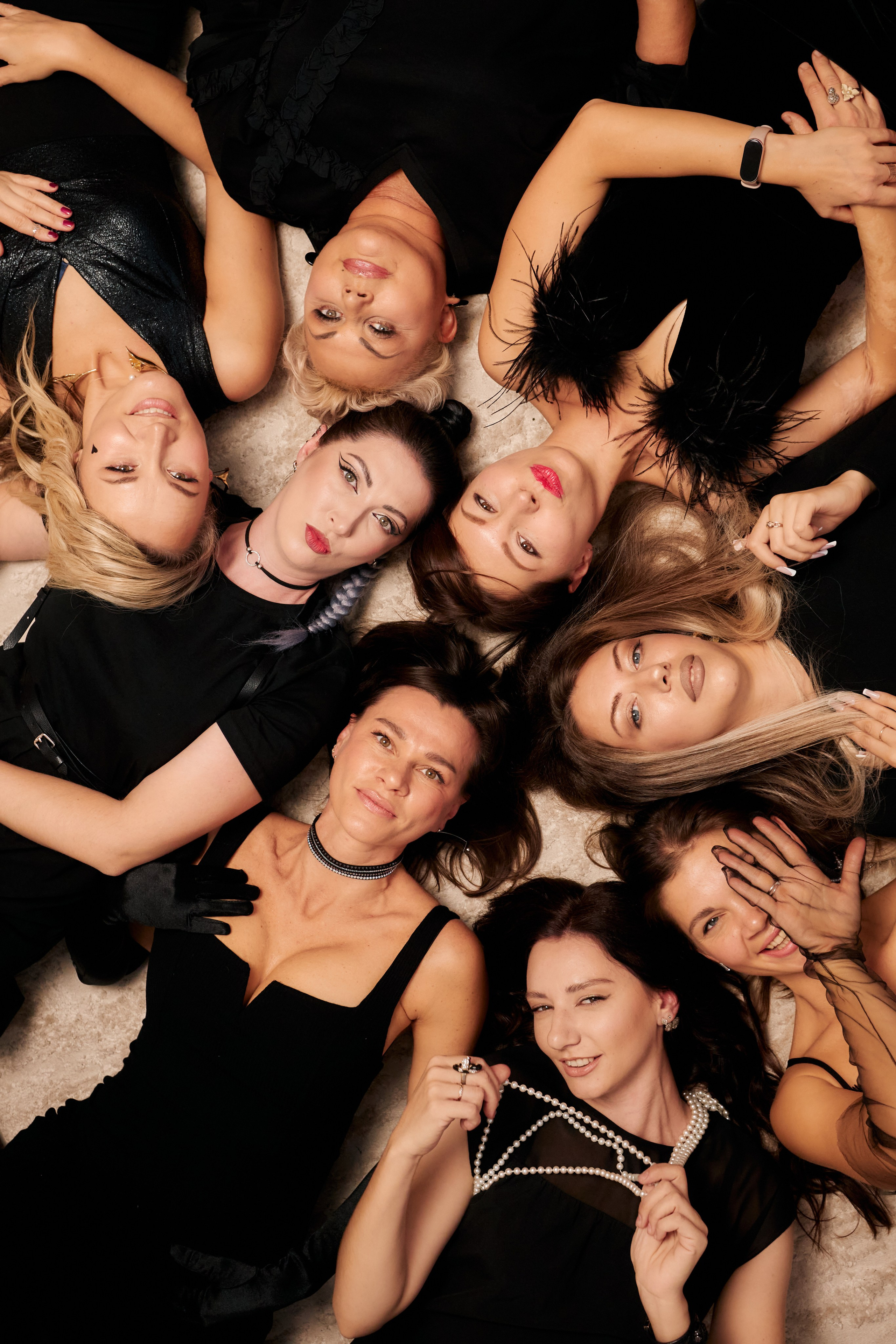 Женский портрет Love story Свадебная Love story Мама и ребёнок  Семейные истории Детские истории В ожидании, беременность Небольшие репортажи Творческие съёмки фотосессия фотограф