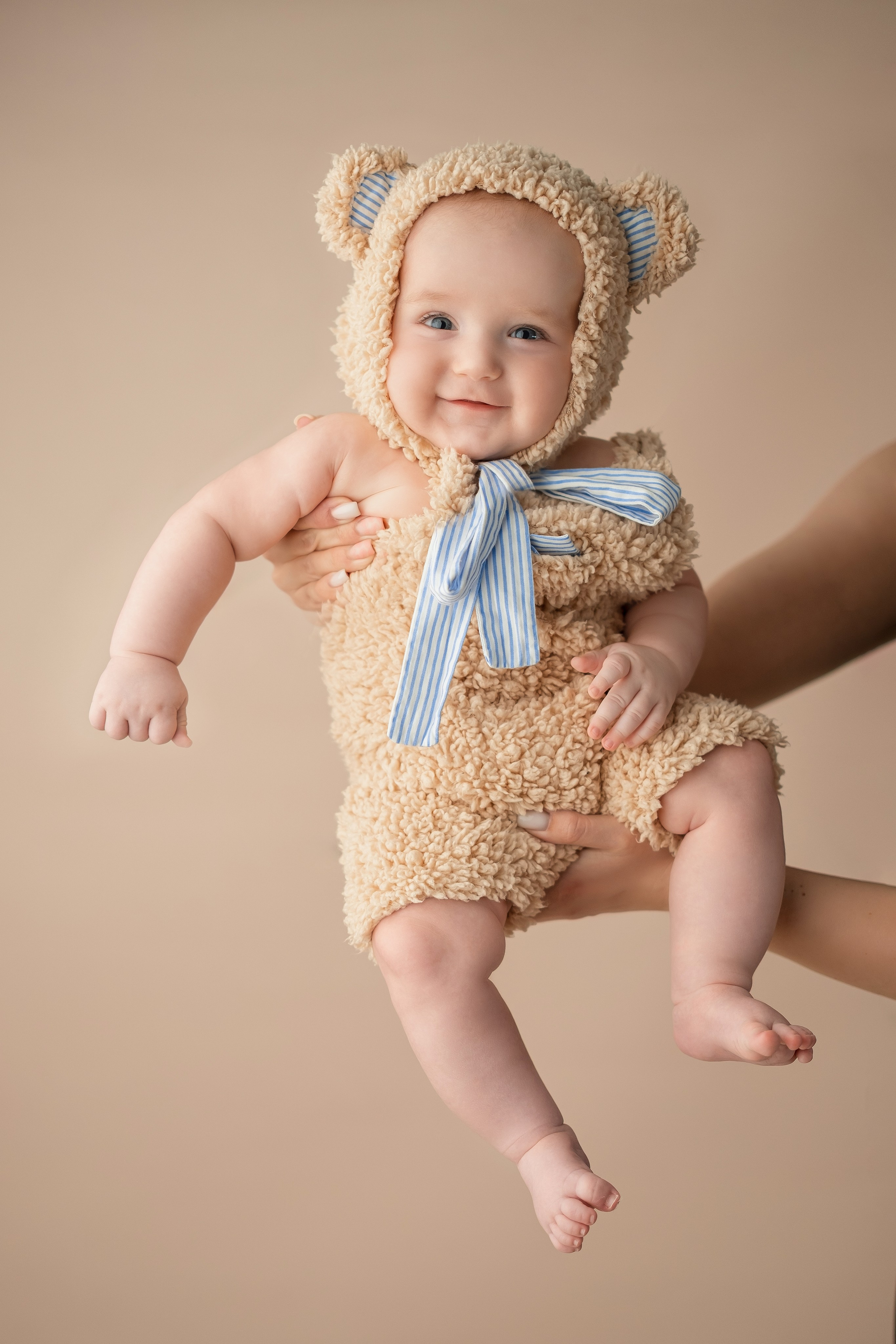 Фотосессия малыша до года. Ньюборн и детский фотограф в Южно-Сахалинске Ирина Симанович