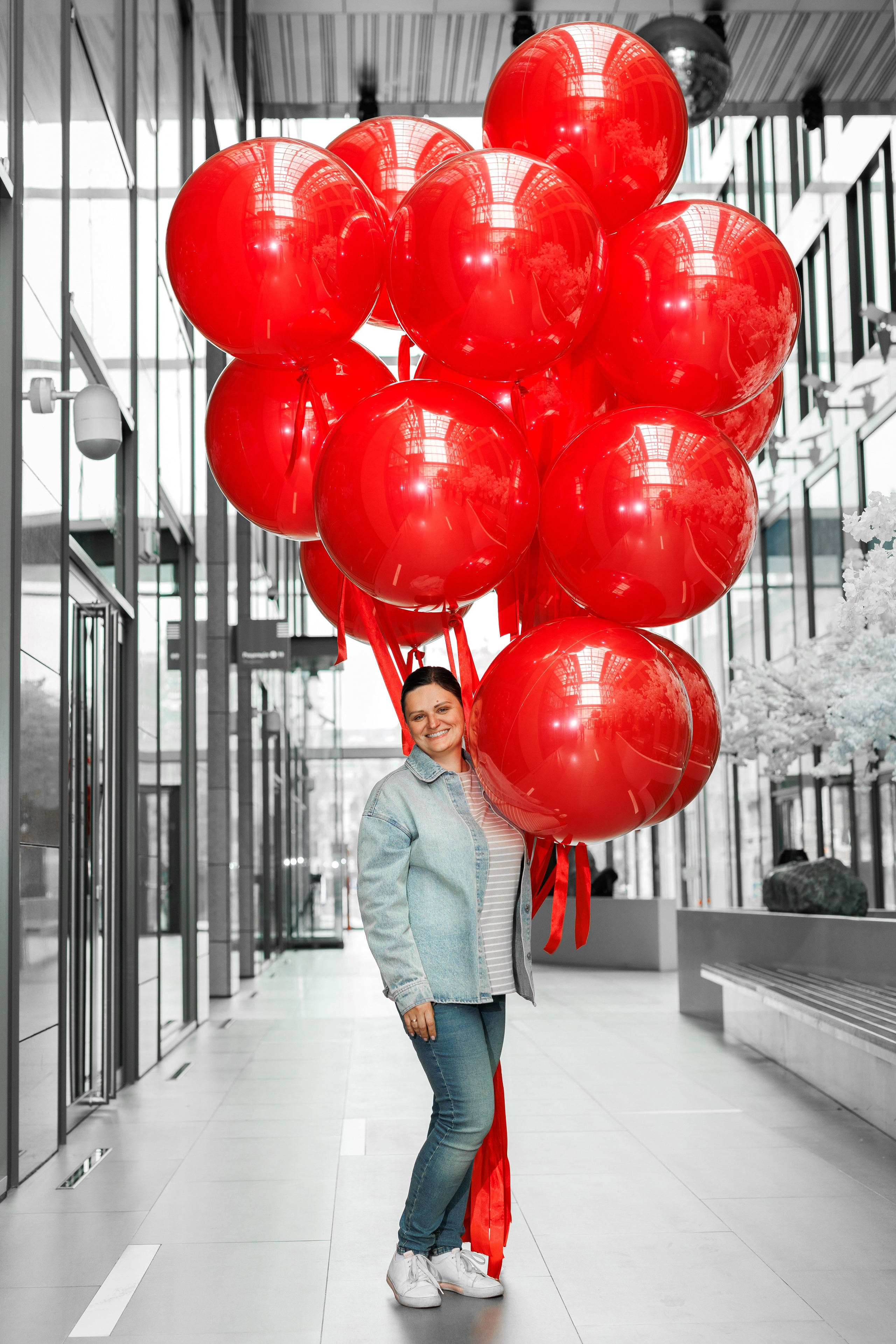 Контакты. Воздушные шары с гелием в Донецке