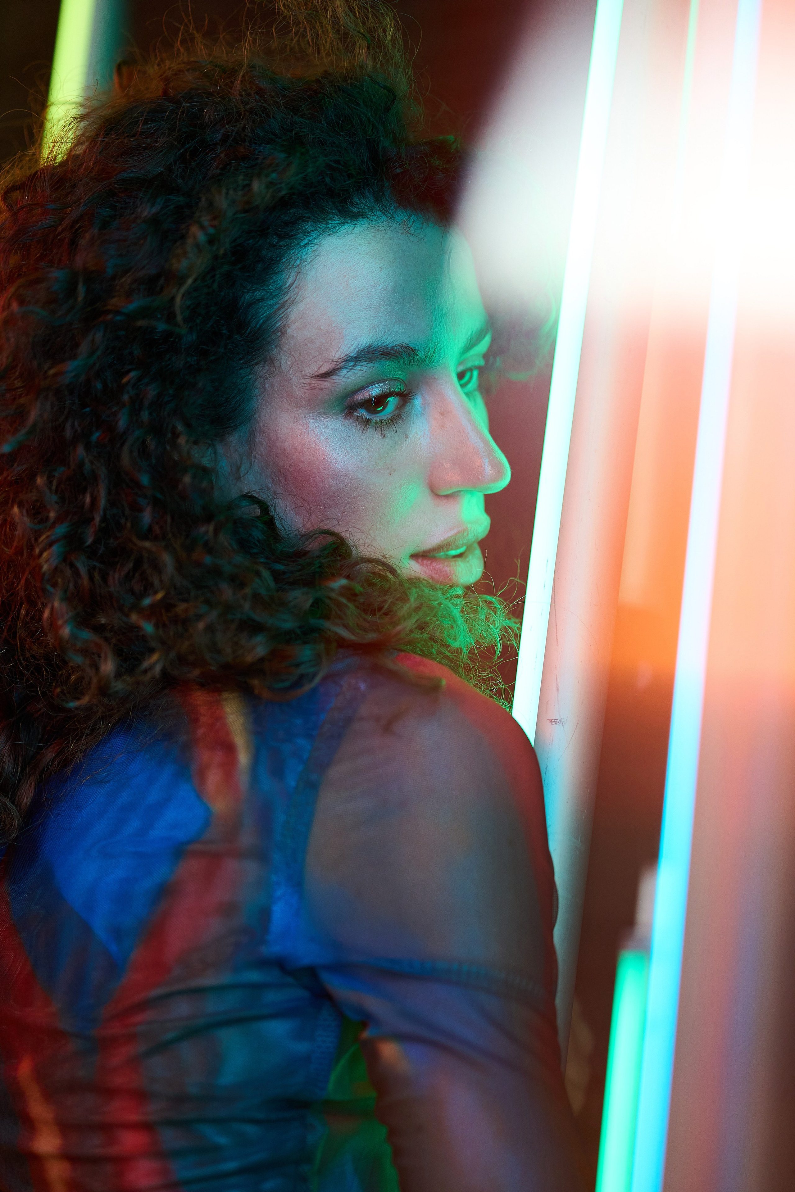 Студийная съёмка с цветным светом. Фотограф в Москве Анастасия Баева