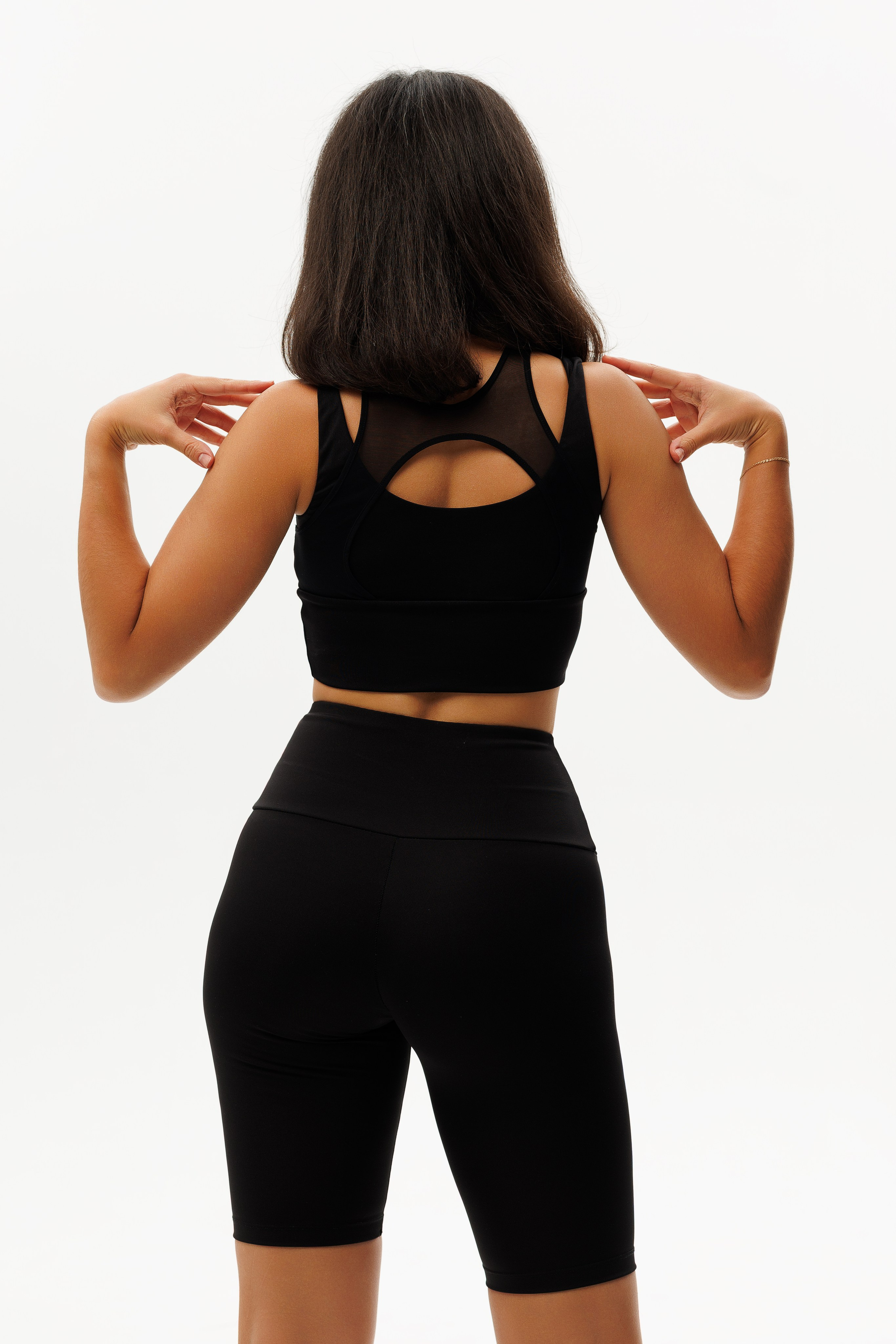 Спортивный каталог на белом фоне. Фотограф Минск