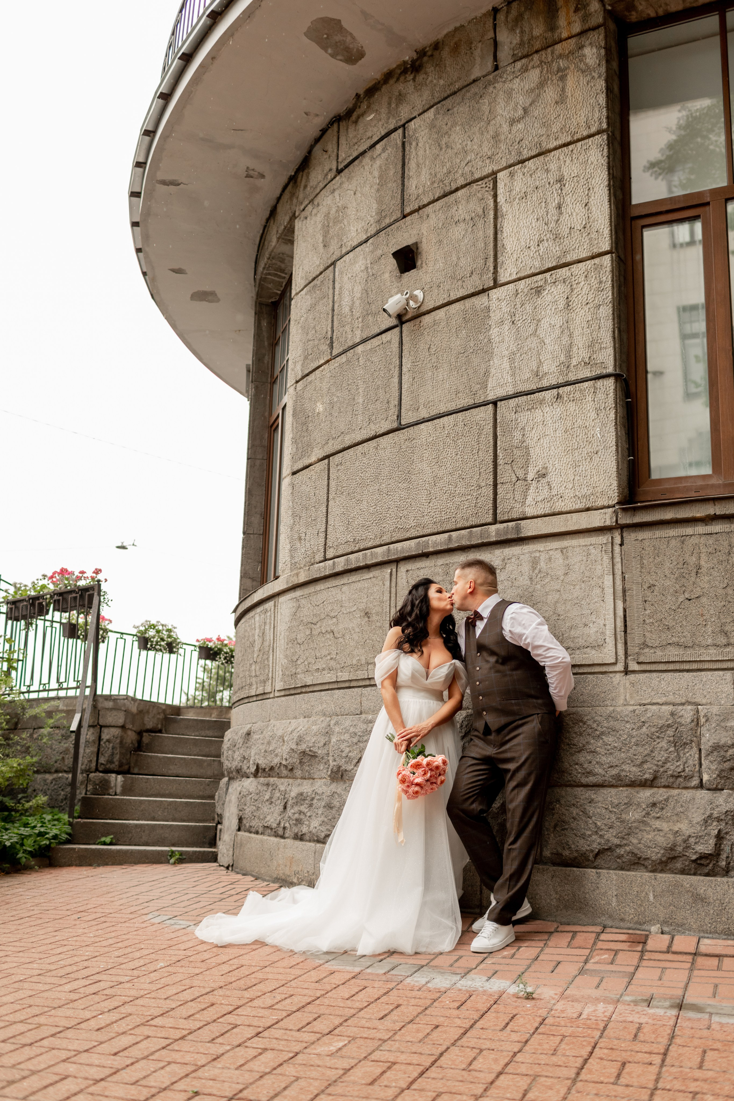 Места для фотосессии на Петроградской стороне. Свадебный фотограф Кирилл Белый