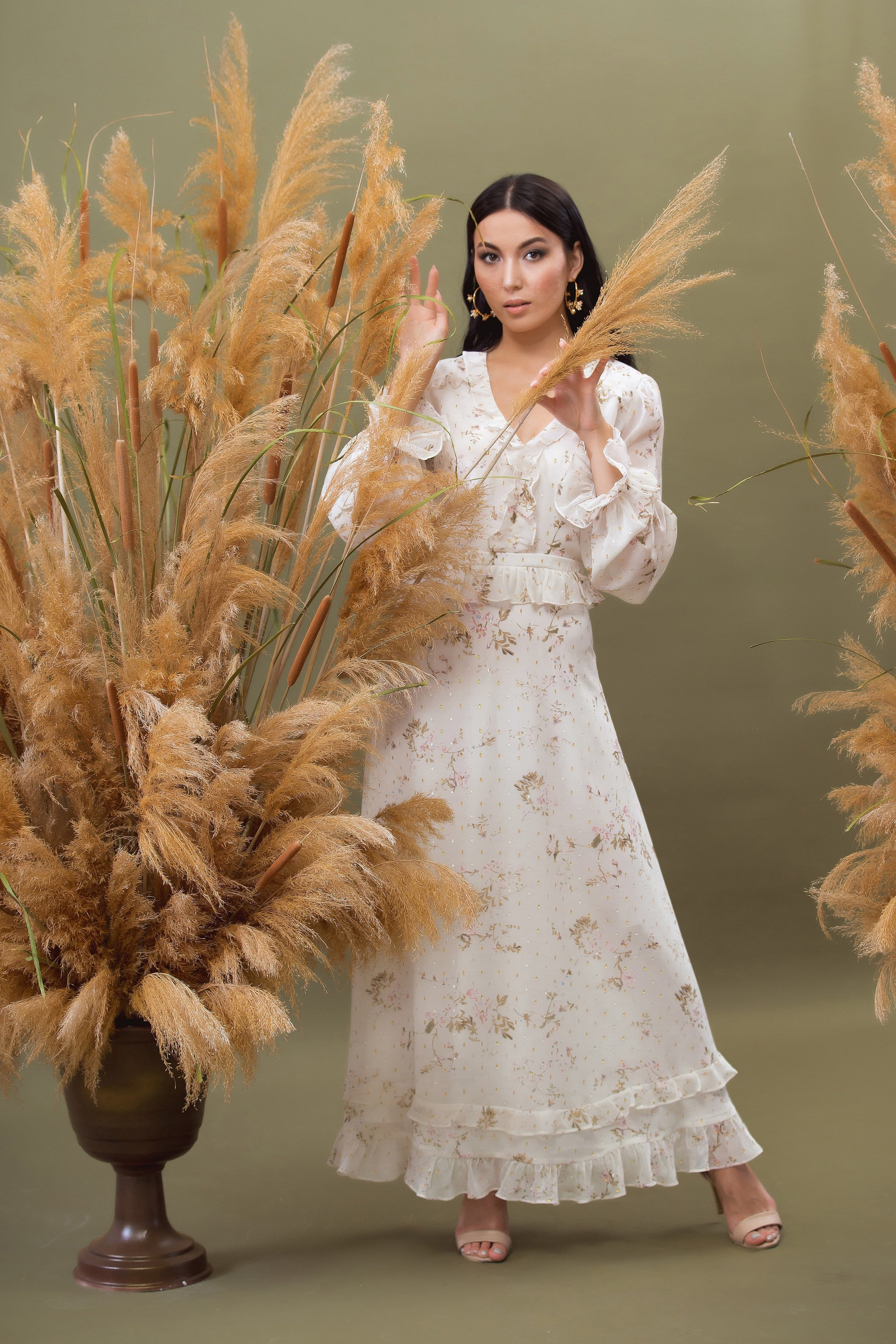 Фотостудия в Атырау | Фотограф атырау, Видео, Дрон, съемка в атырау Контент для Бизнеса»