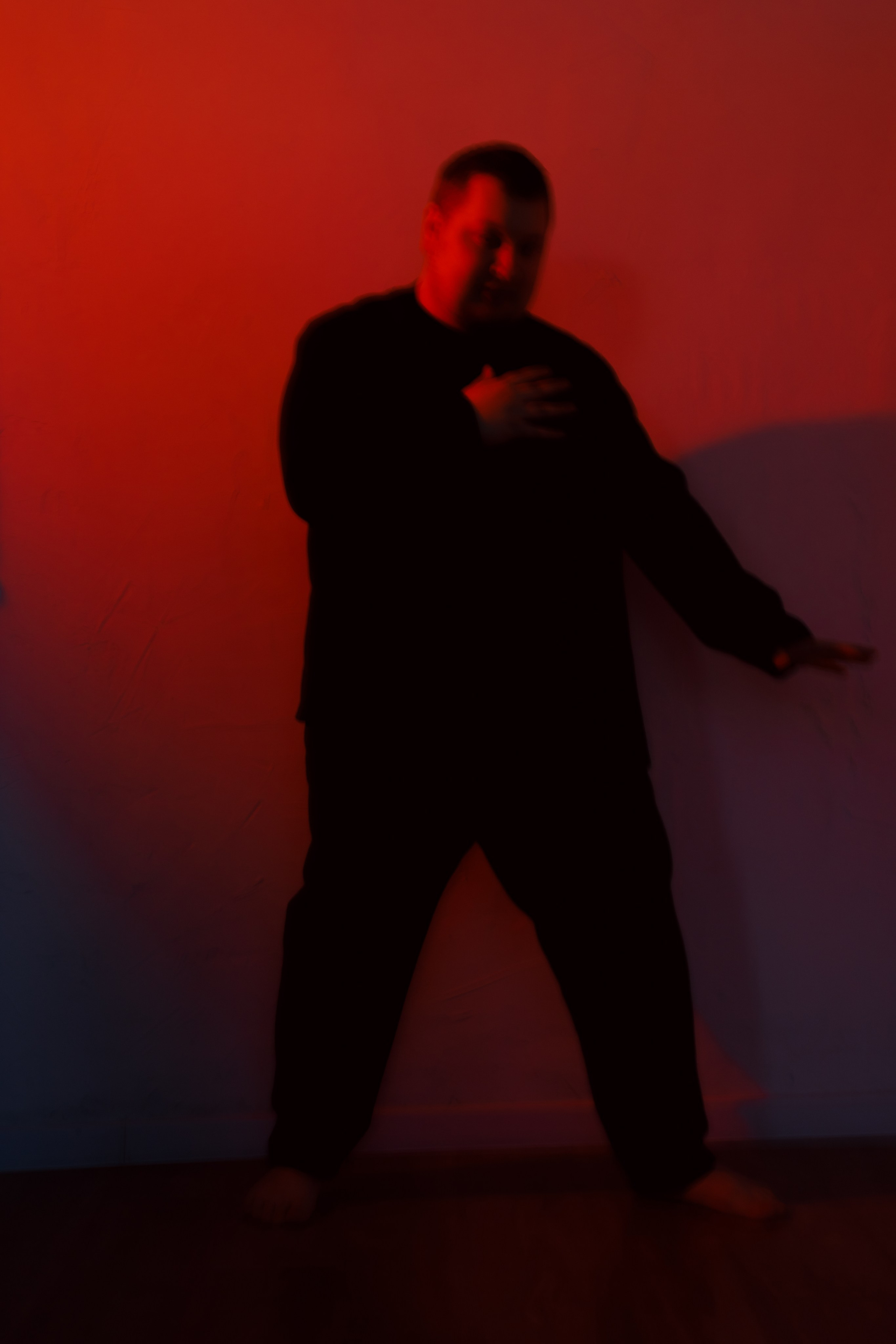 Кинорежиссёр Алексей Южаков. Фотосъемка и интервью. Фотограф в Тюмени Даша Михнова. Портреты, фотопроекты, фотодни