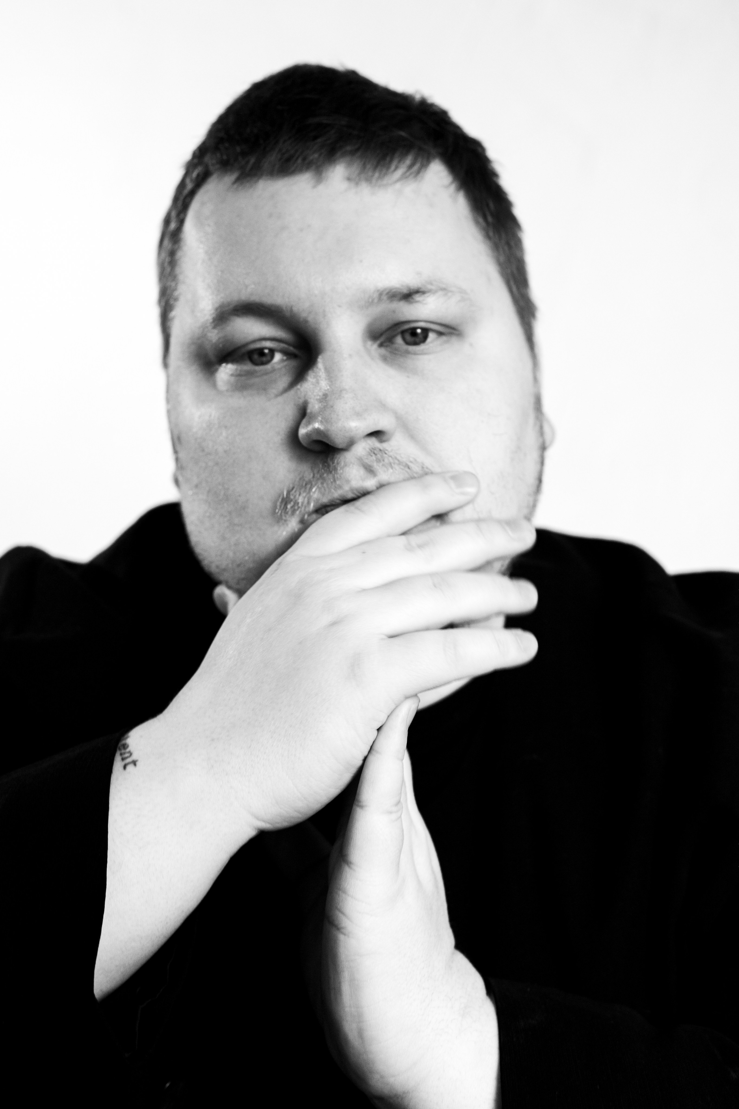 Кинорежиссёр Алексей Южаков. Фотосъемка и интервью. Фотограф в Тюмени Даша Михнова. Портреты, фотопроекты, фотодни