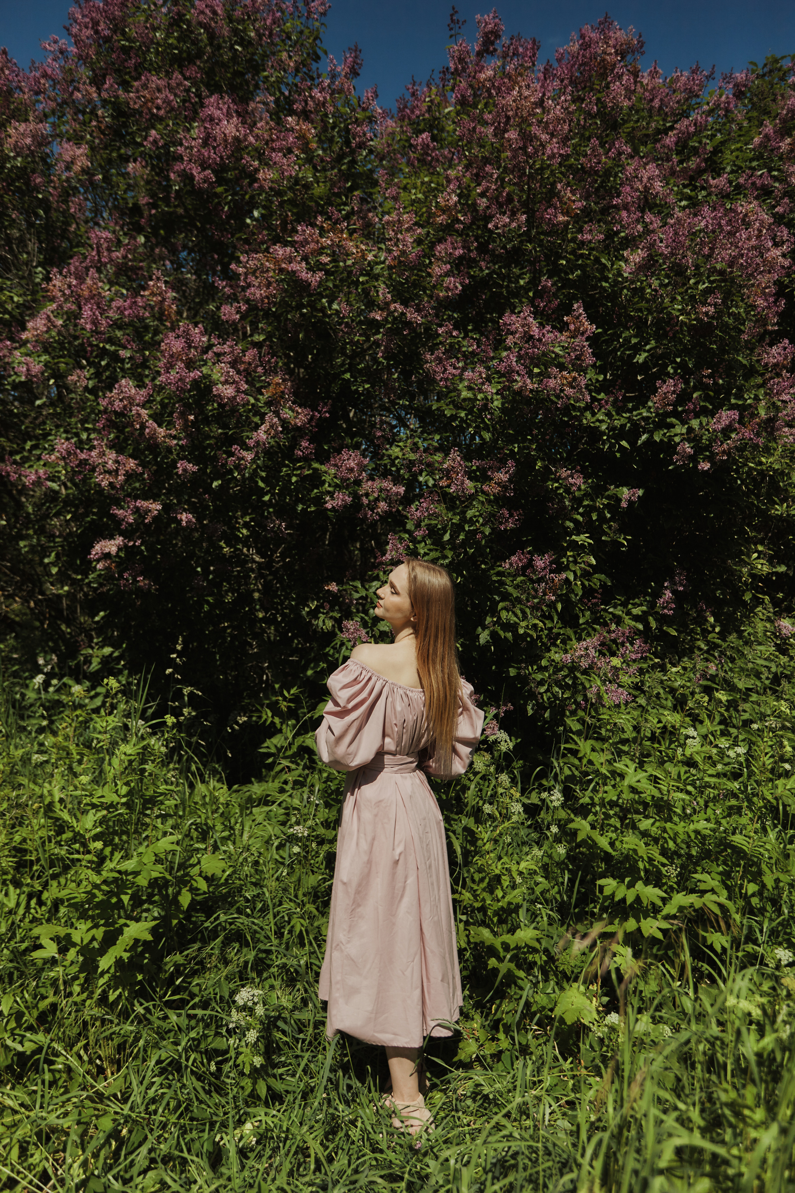 Портретная съёмка СИНИОКО в Павловске с Надеждой из ARLETTE MANAGEMENT. Одежда из Санкт-Петербурга СИНИОКО