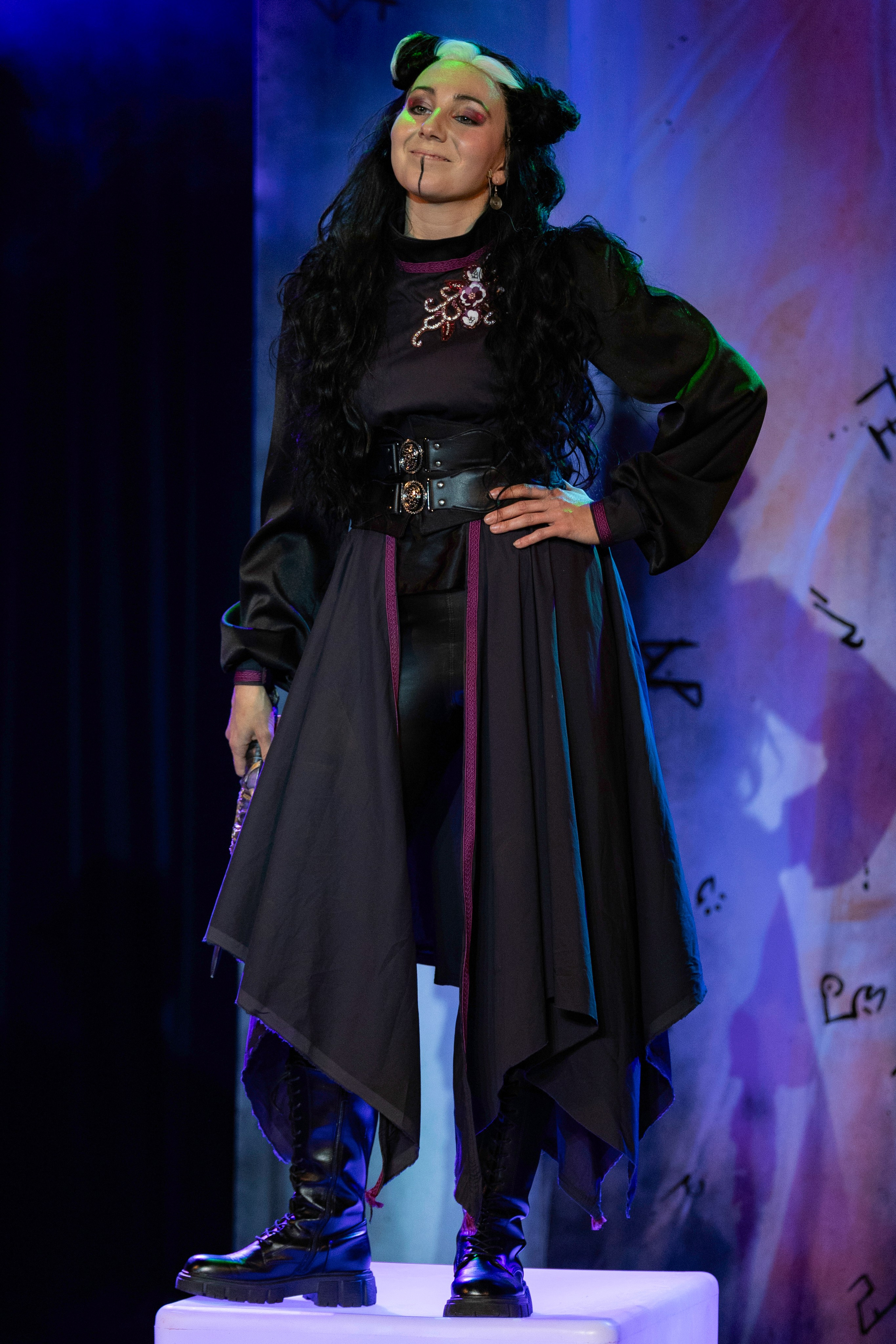 Мерч «Книга стихий». Фотограф Виктор Степанов