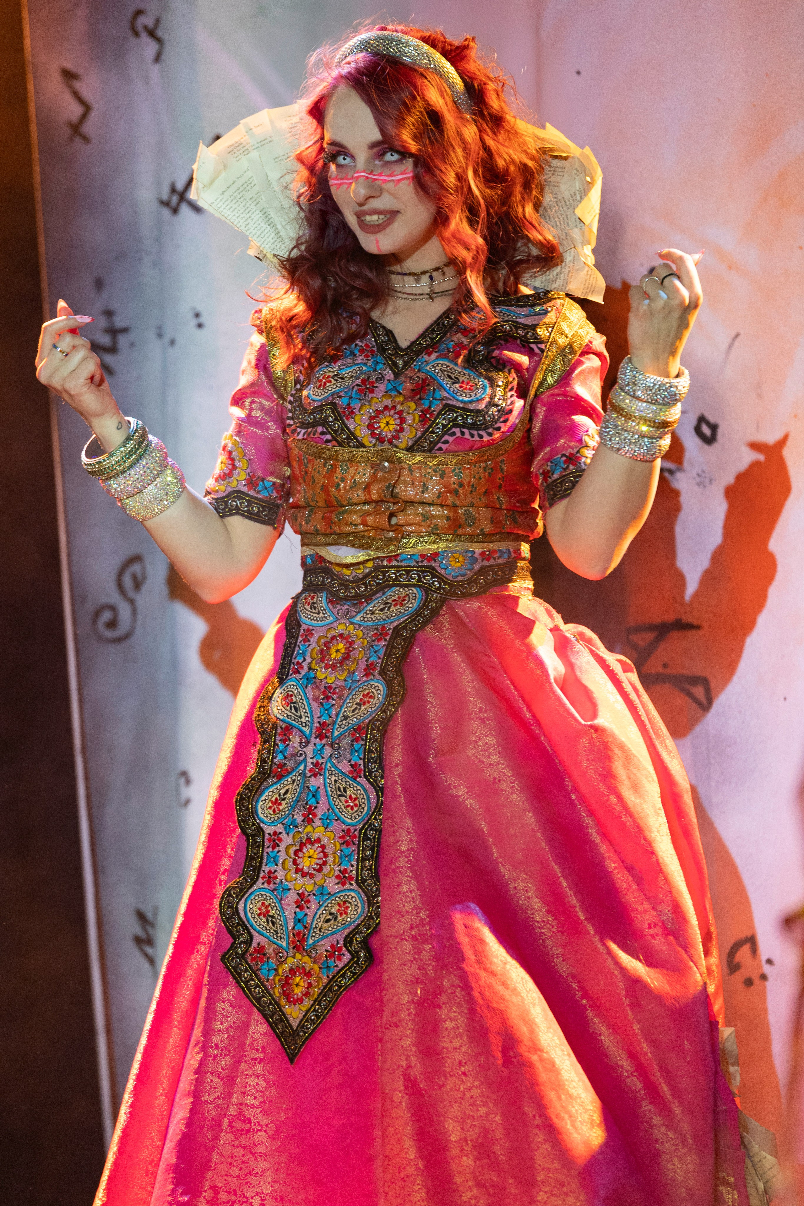 Мерч «Книга стихий». Фотограф Виктор Степанов