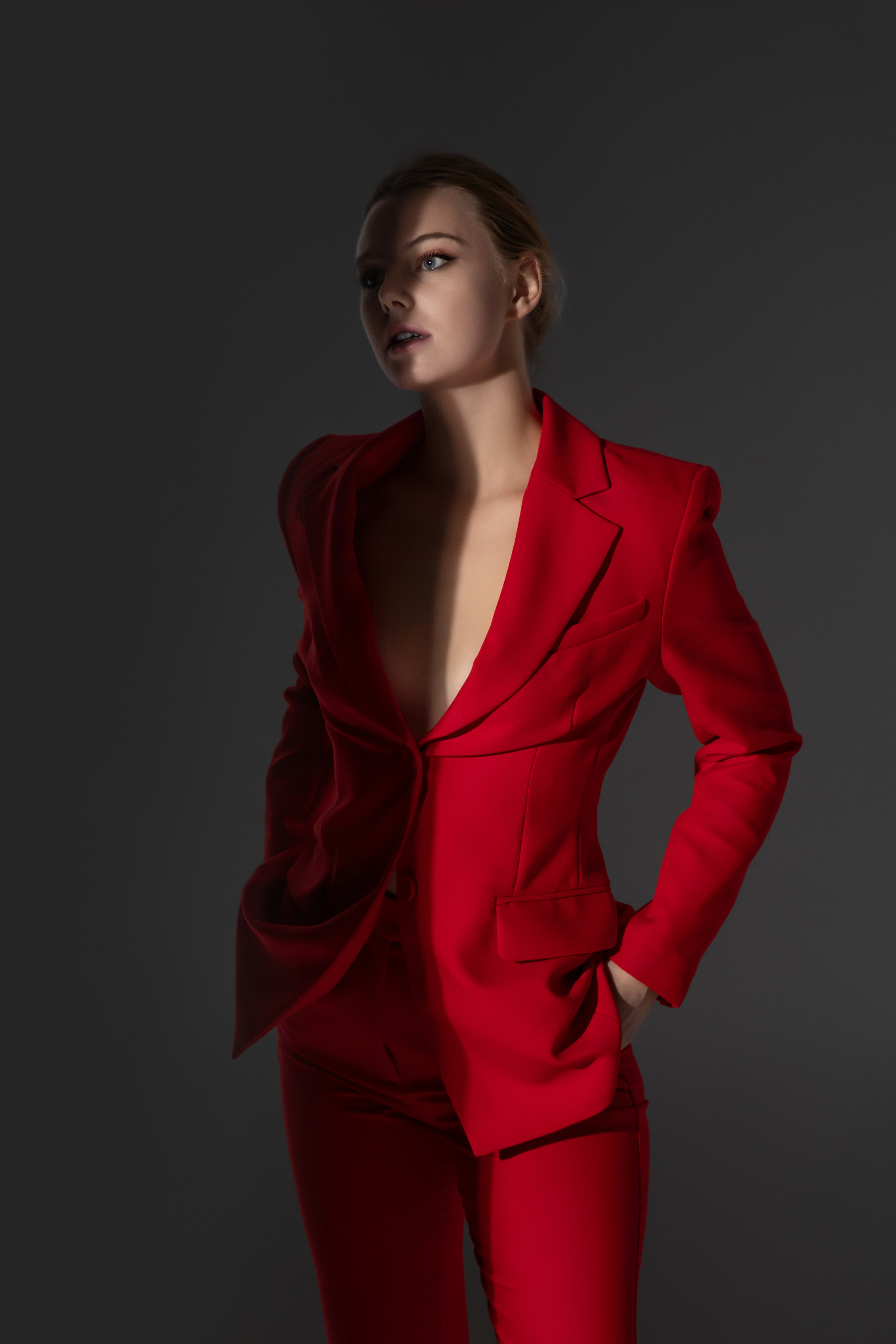 Стоимость студийных фотосъемок в стиле VOGUE. Студийный фотограф Пермь