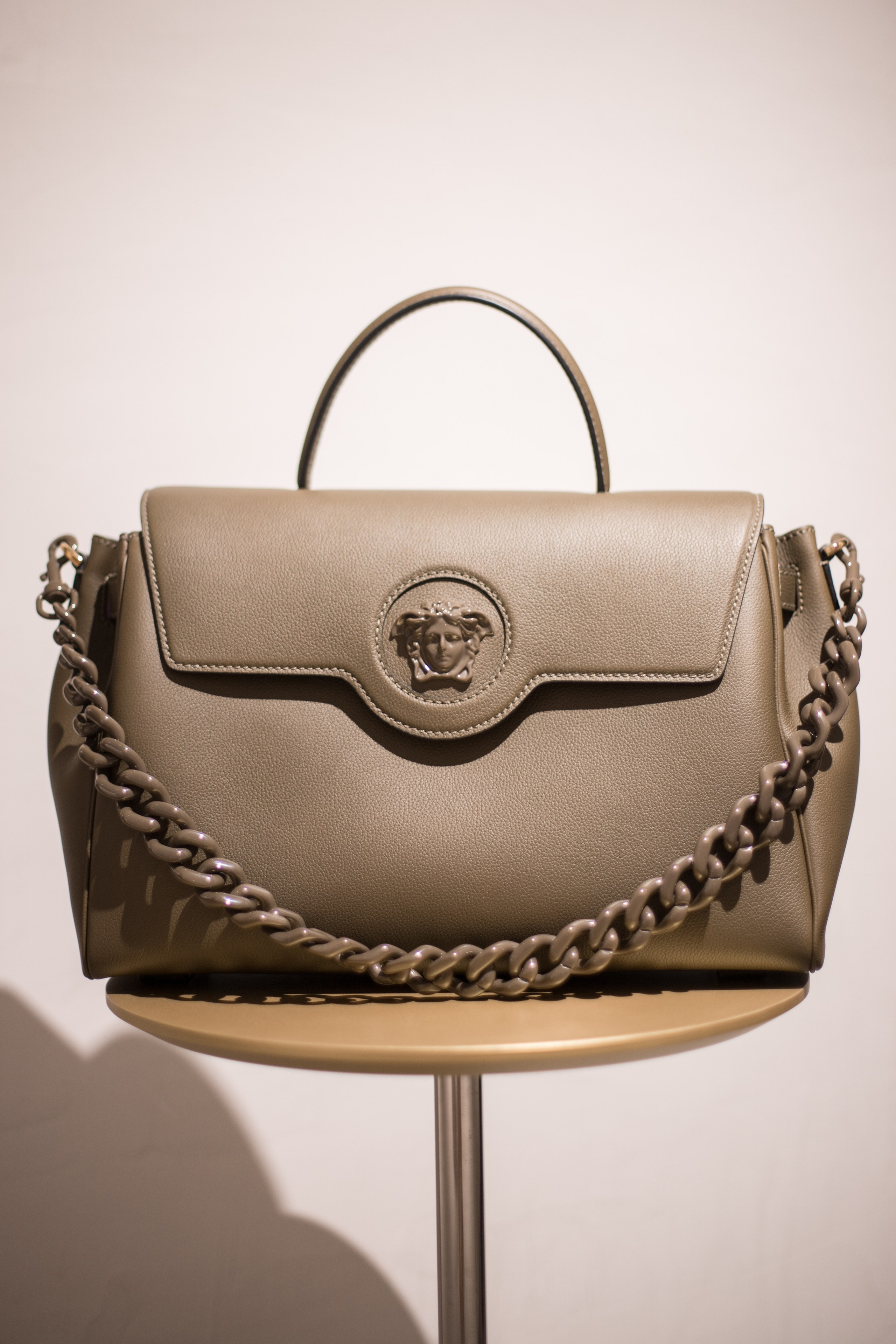 Услуги. По любви!