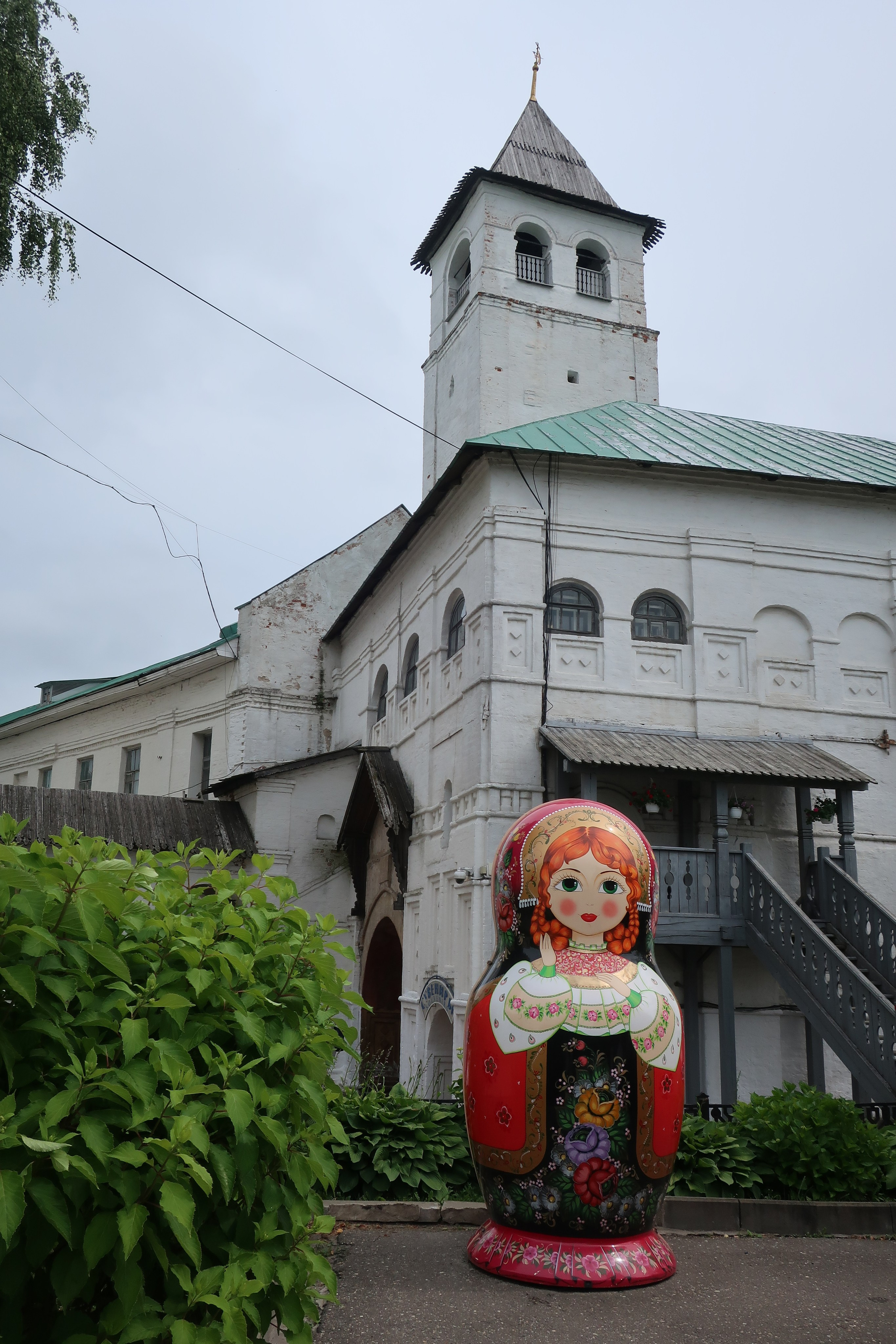 Летняя фотопрогулка по Ярославлю: кремль и виды на город с колокольни. Проект «Фотокладовка»: блог уличной фотографии в формате street photo