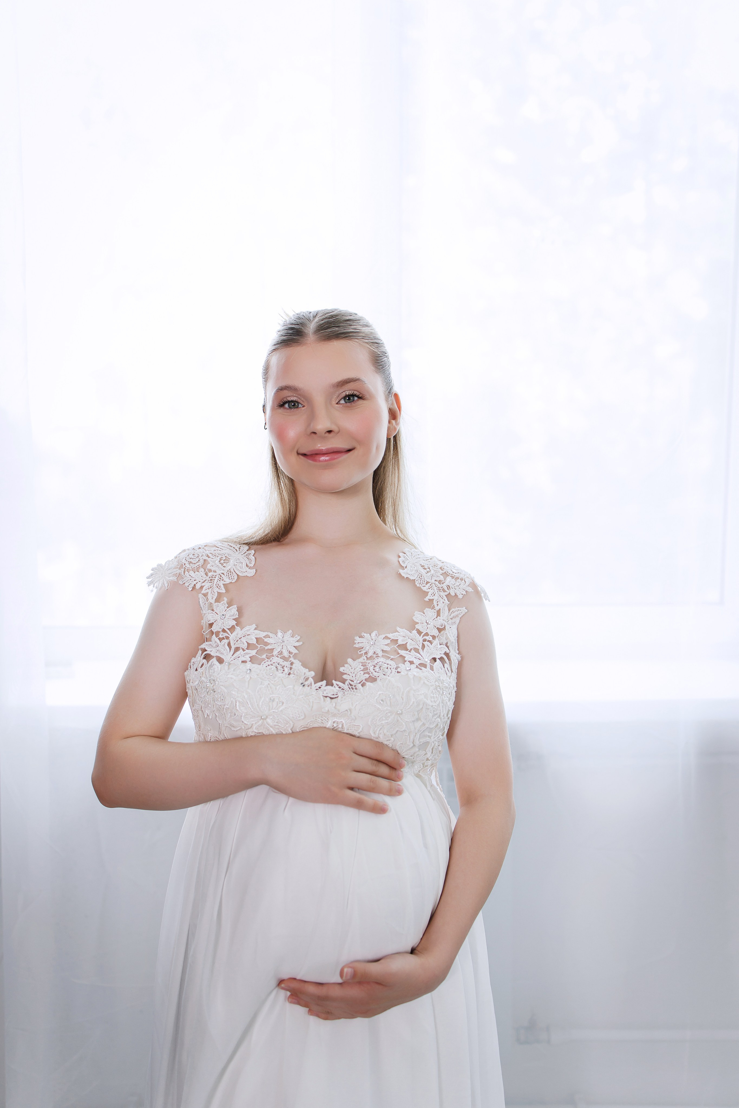 Для беременных. Интерьерная фотостудия Background в Омске