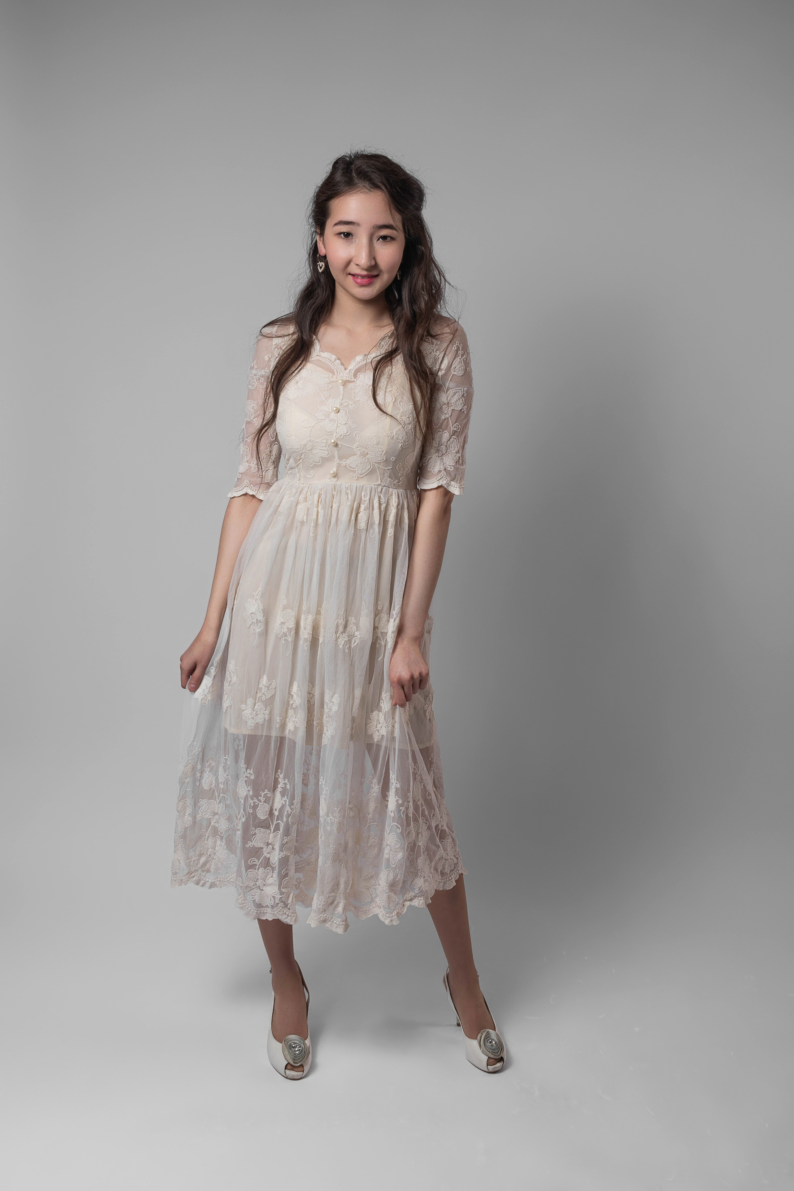 Миди платья. Интерьерная фотостудия Background в Омске