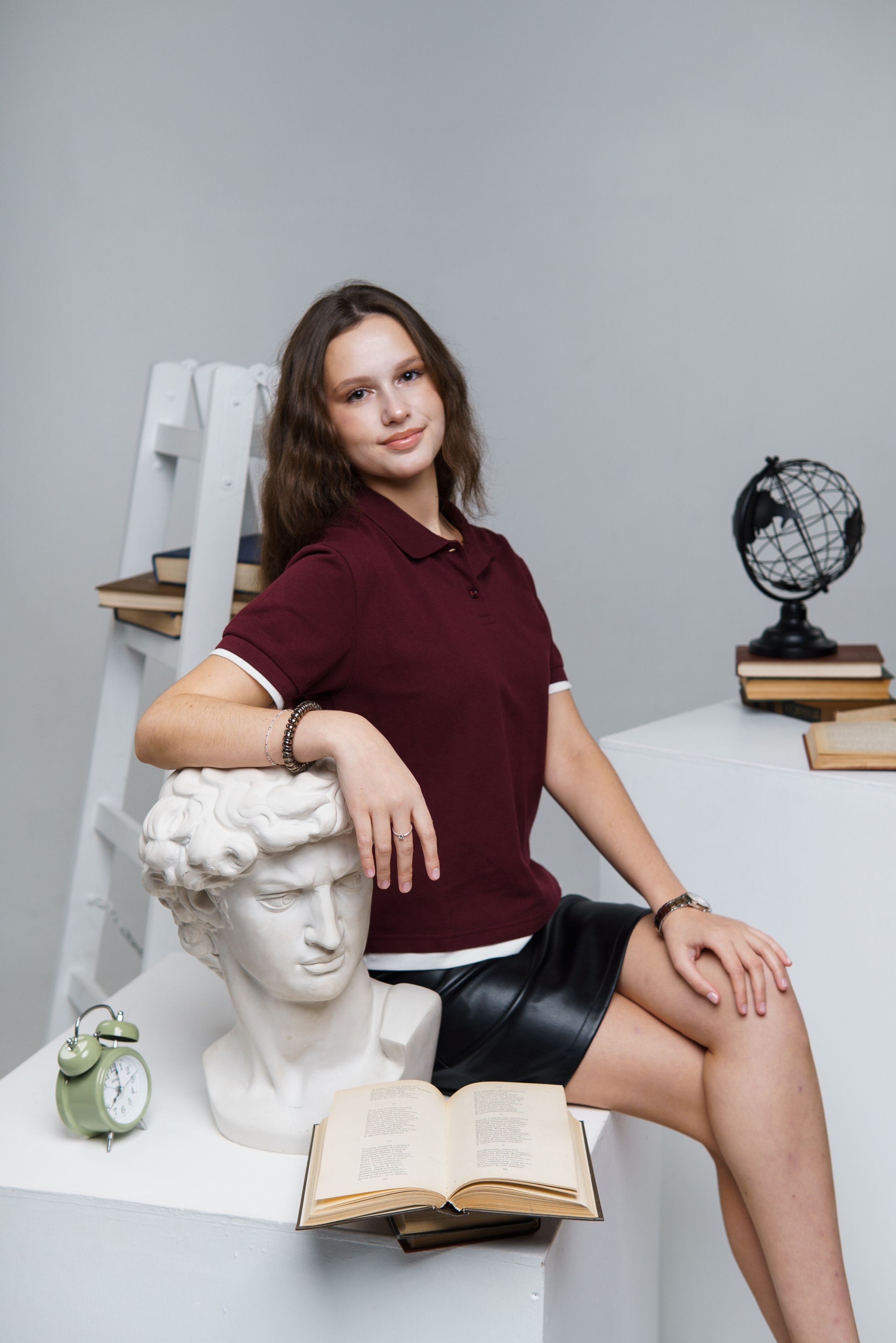 Выбор одежды. Выпускные альбомы клевербук Воронеж