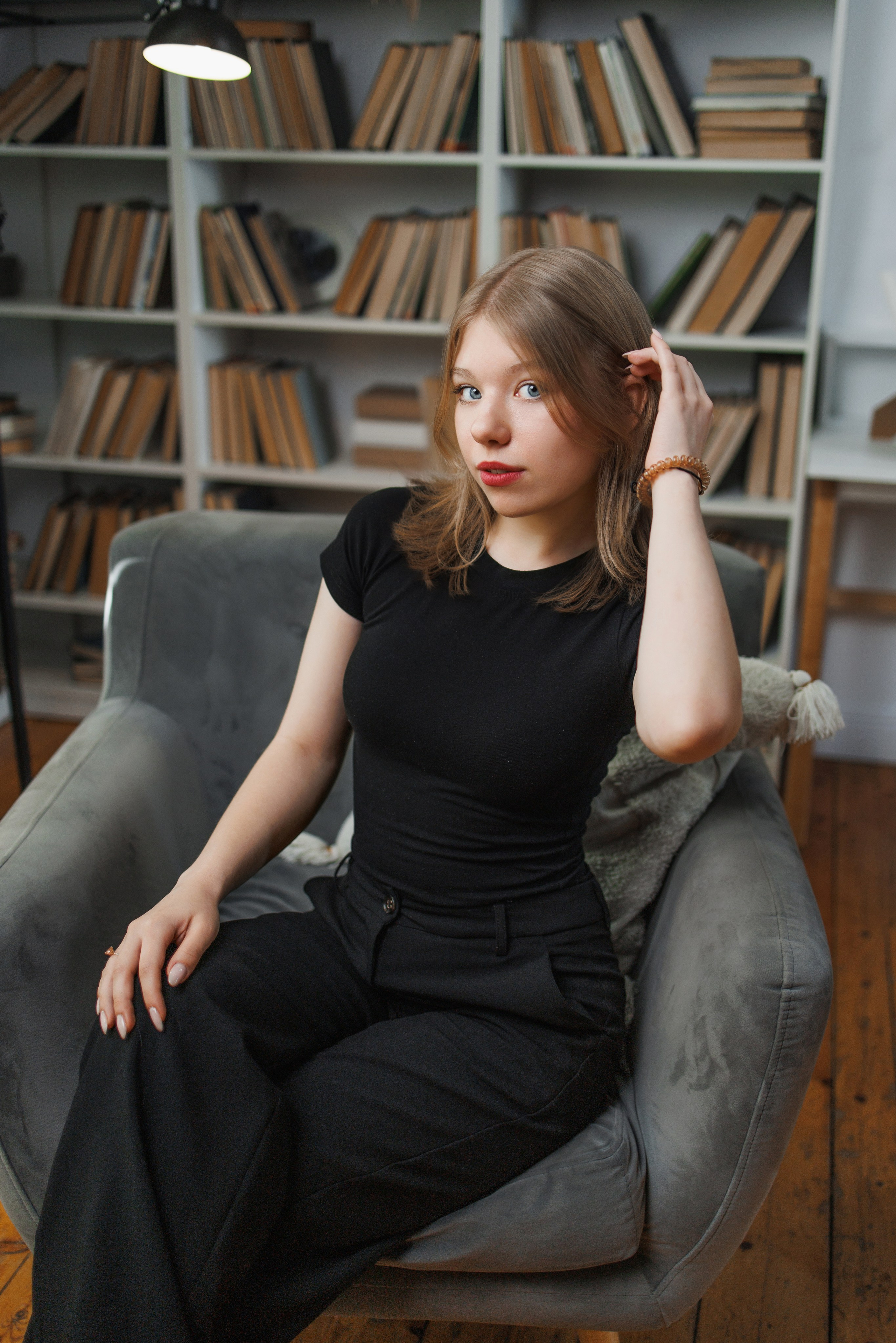 Выбор одежды. Выпускные альбомы клевербук Воронеж