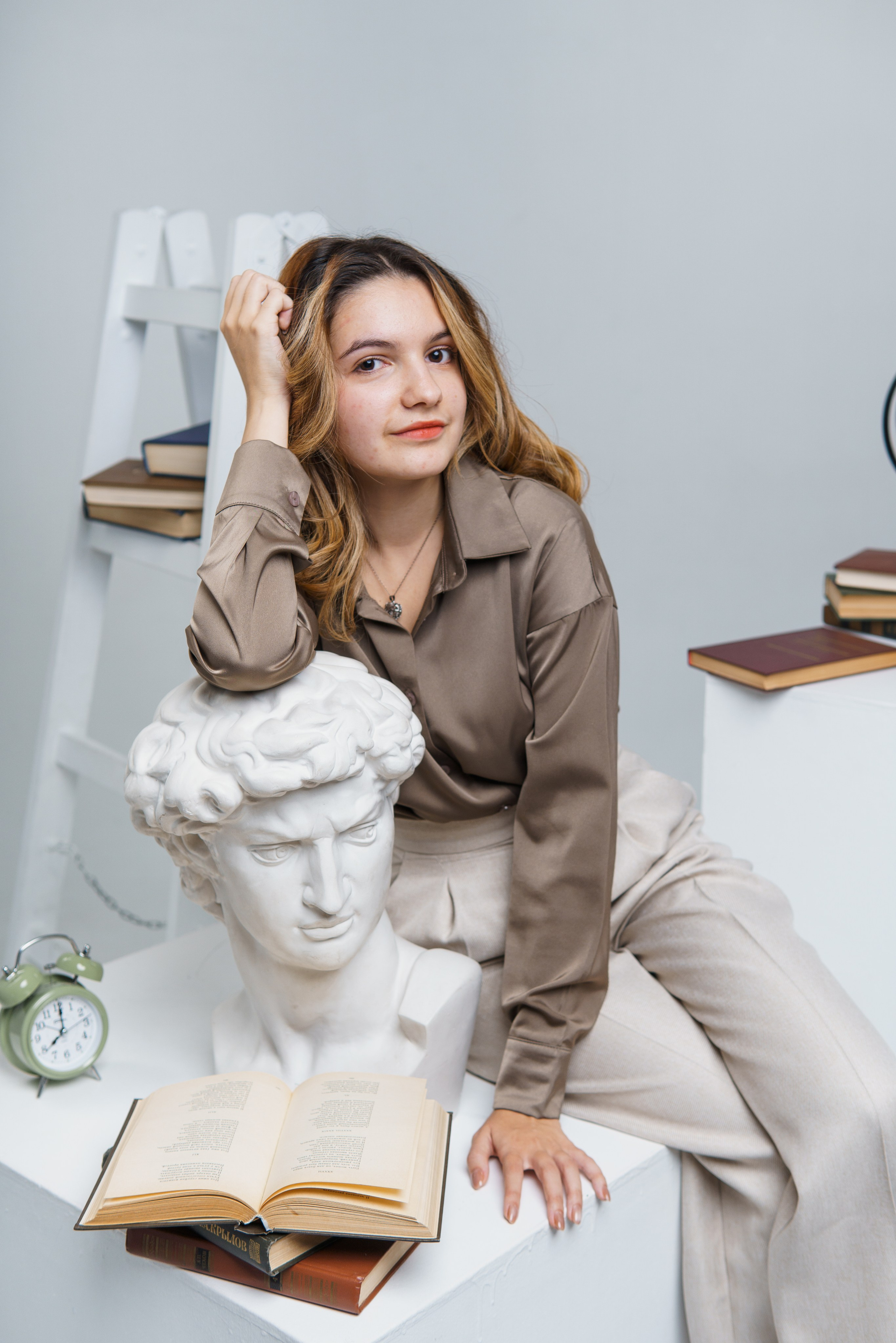 Выбор одежды. Выпускные альбомы клевербук Воронеж